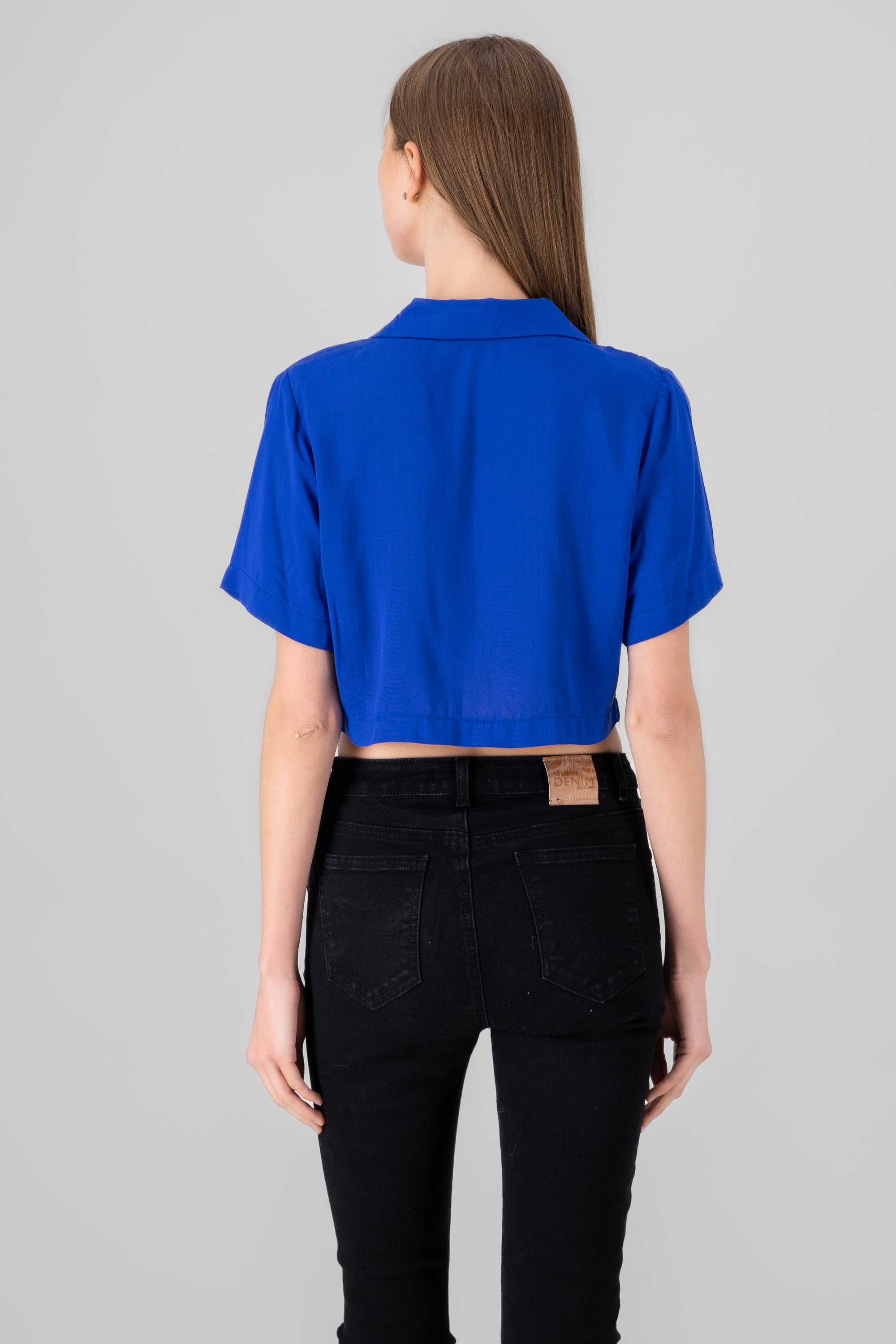 Camisa crop lisa AZUL REY