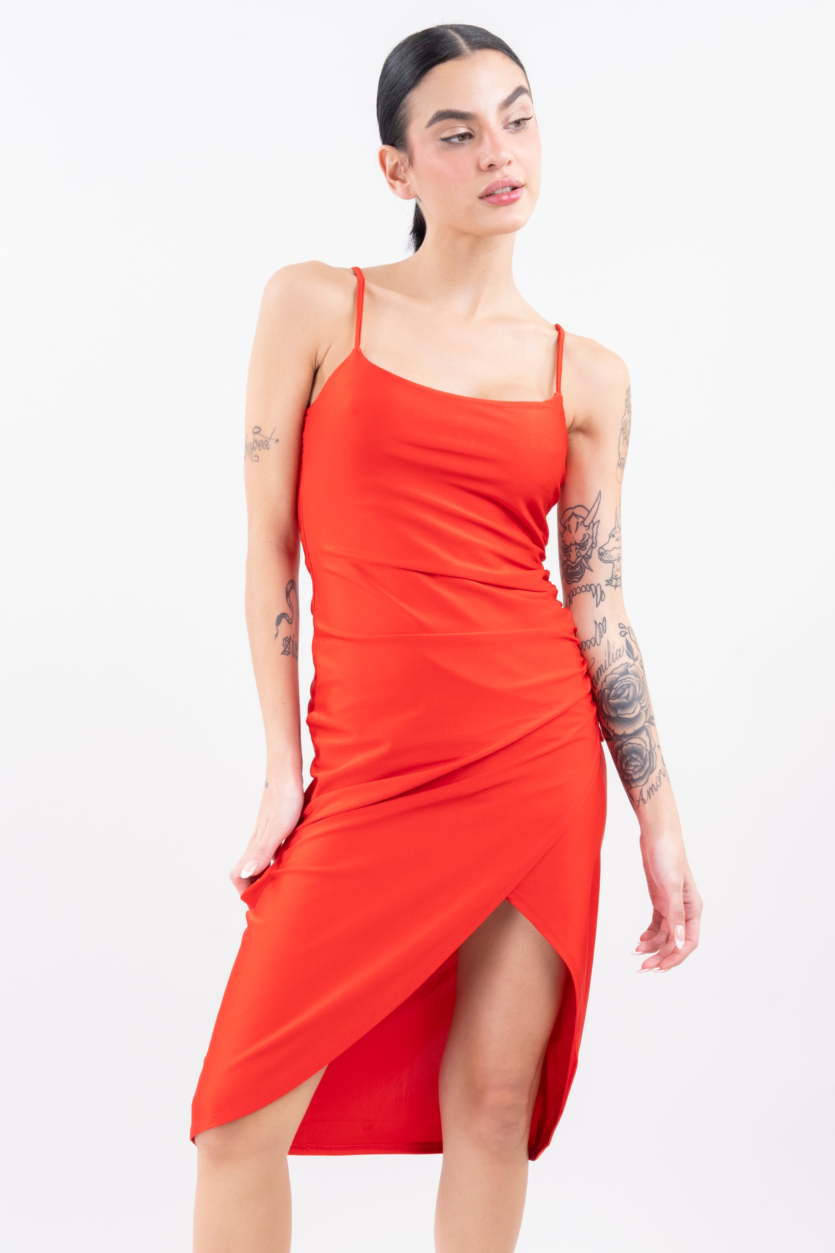 Vestido midi abertura irregular ROJO