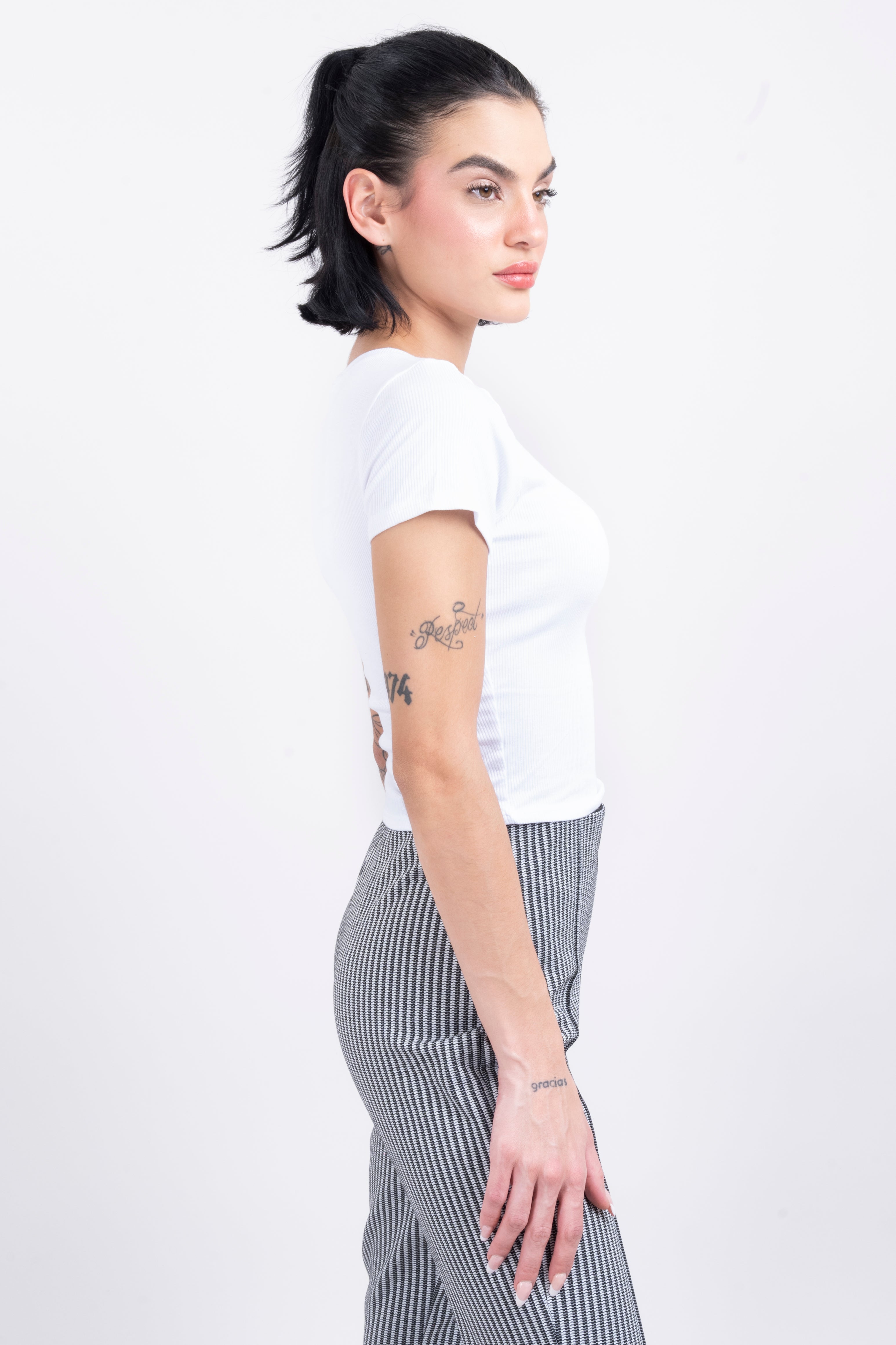 Top liso manga corta rib BLANCO