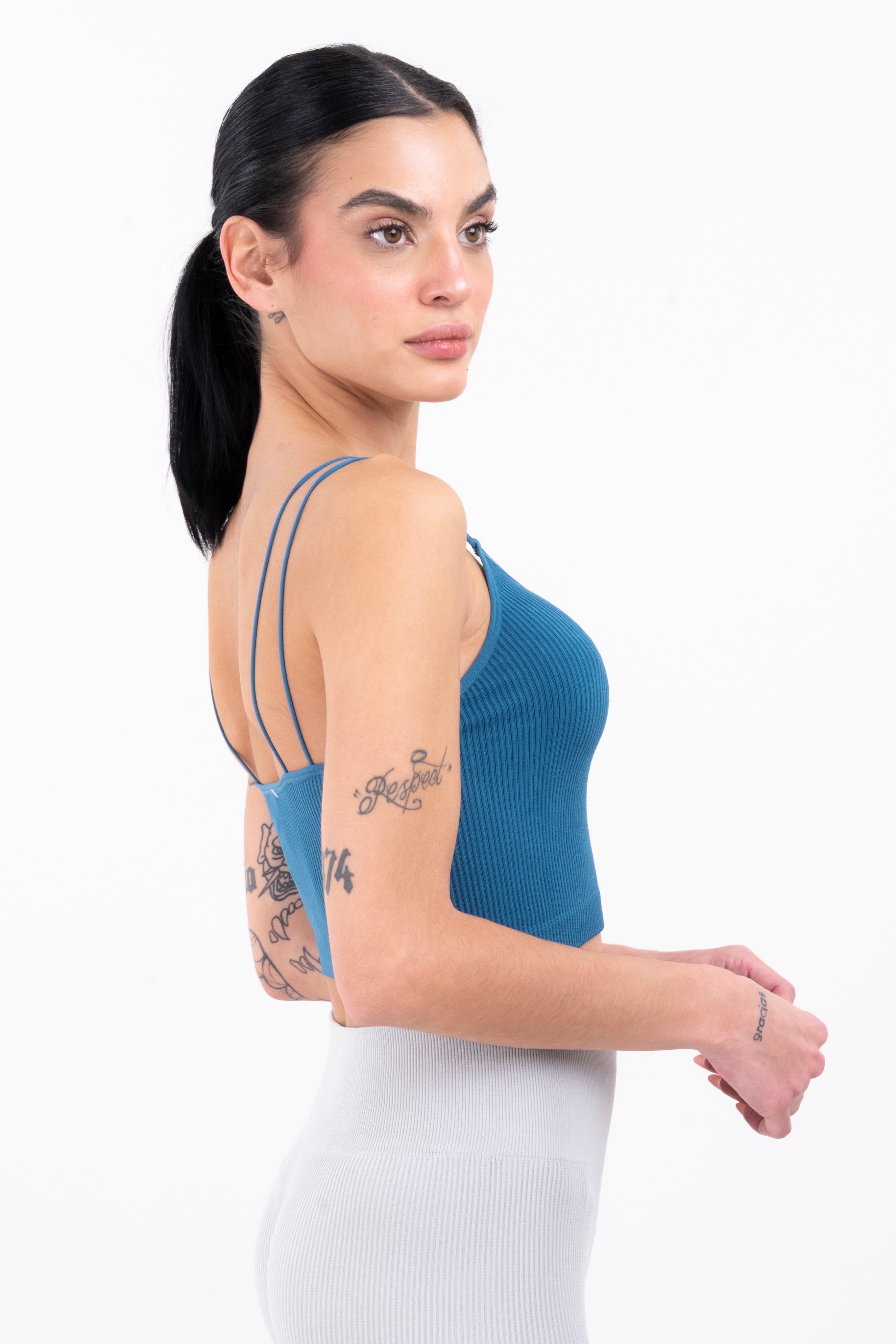 Top crop acanalado tirantes delgados AZUL