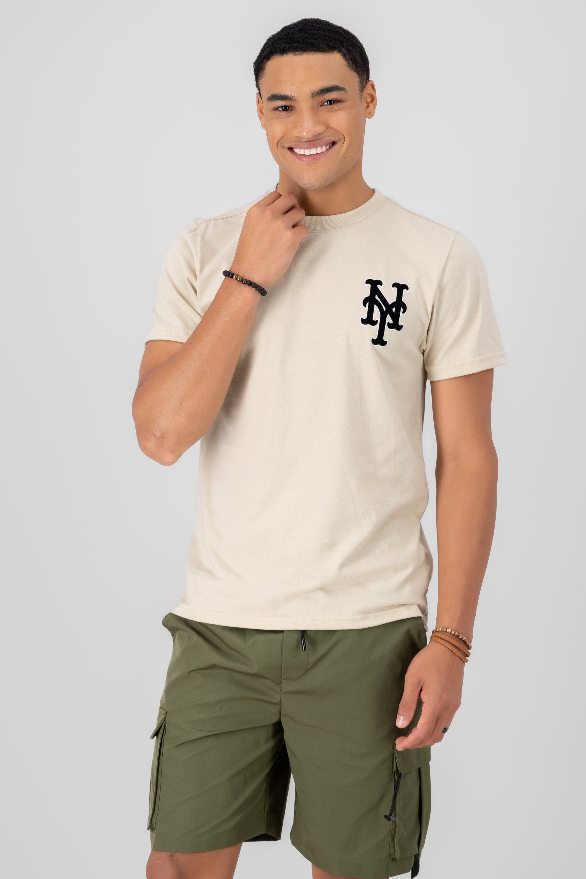 Playera varsity Nueva York BEIGE