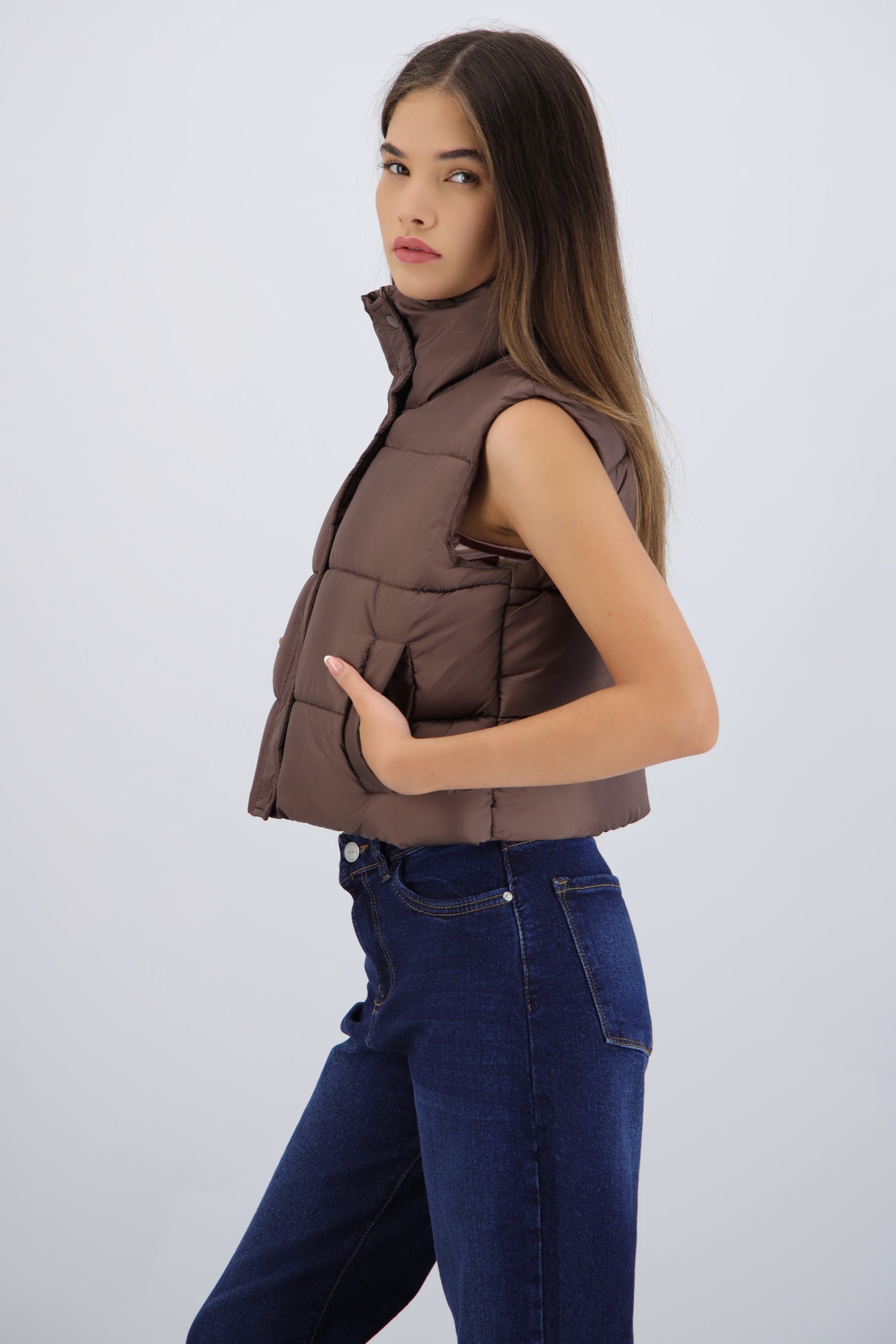 Chaleco crop puffer monocolor