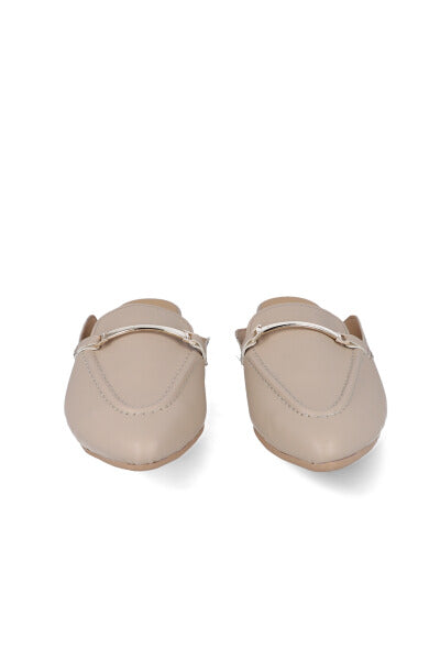 Loafer mula hebila delantera NUDE