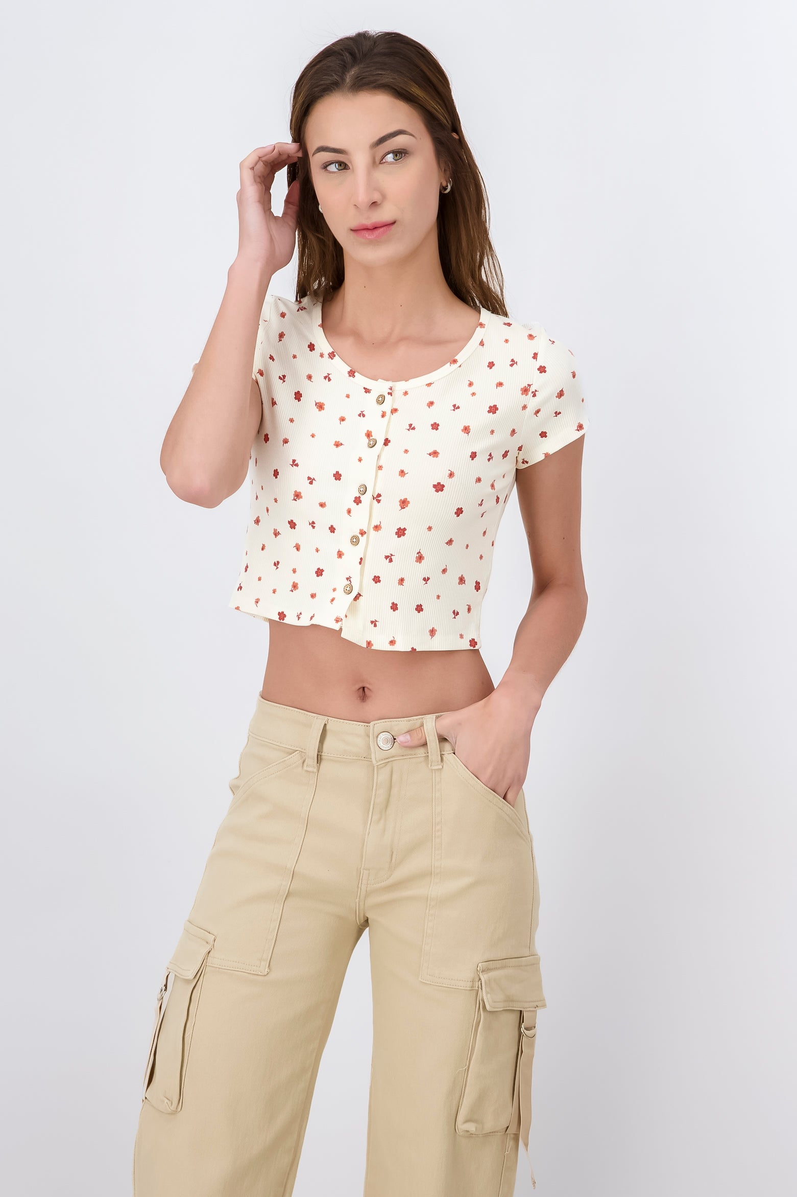 Top Acanalado Botones Flores HUESO COMBO