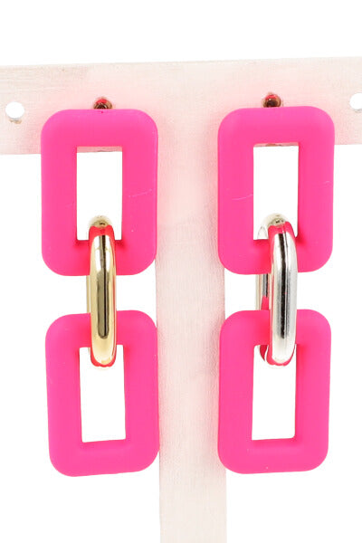 Aretes eslabones cuadrados bicolor ROSA NEON