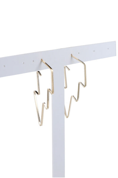 Aretes silueta rayo ORO