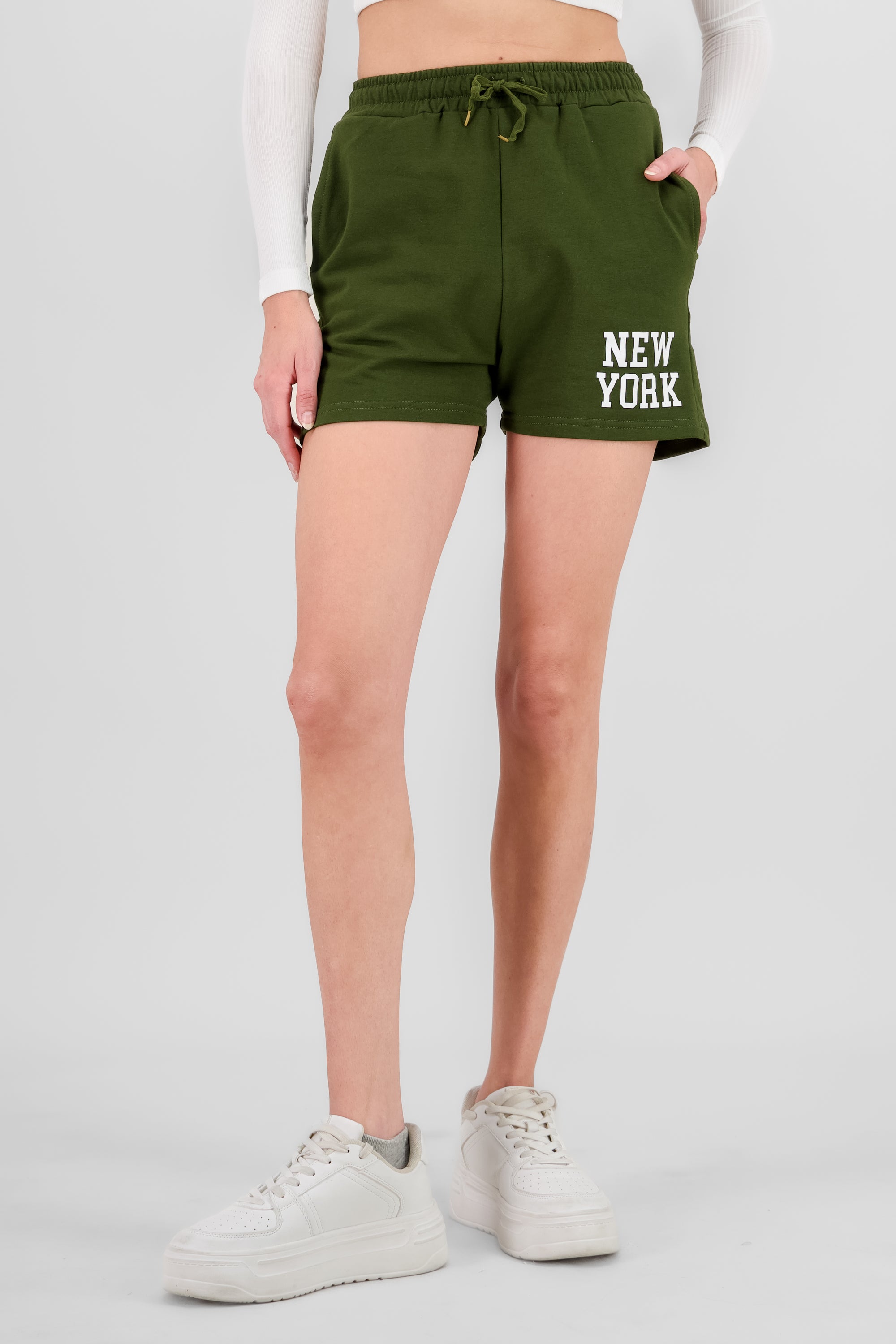 Short Deportivo Estampado New York VERDE CAZADOR