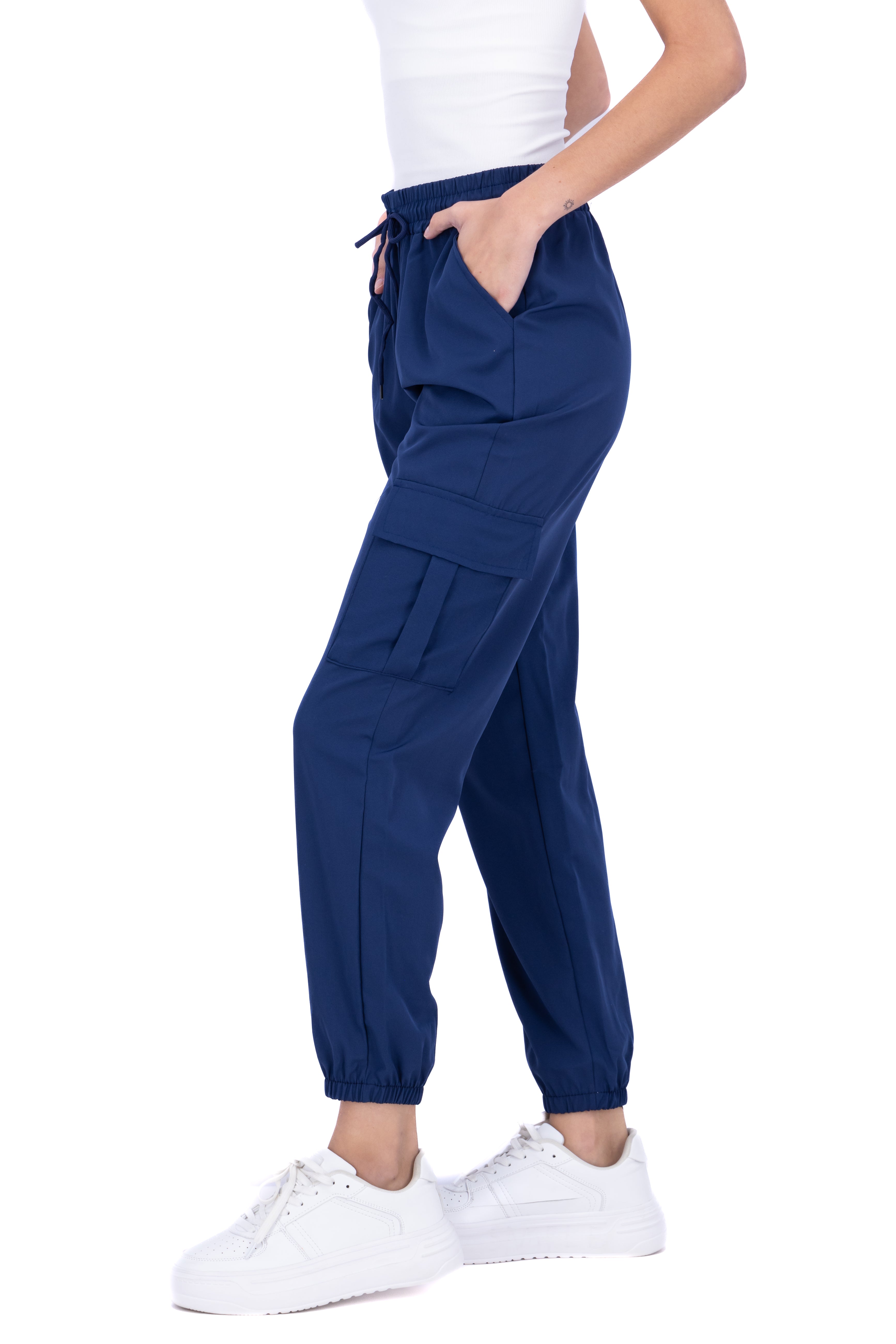 Pantalón Cargo Monocolor Bolsas
