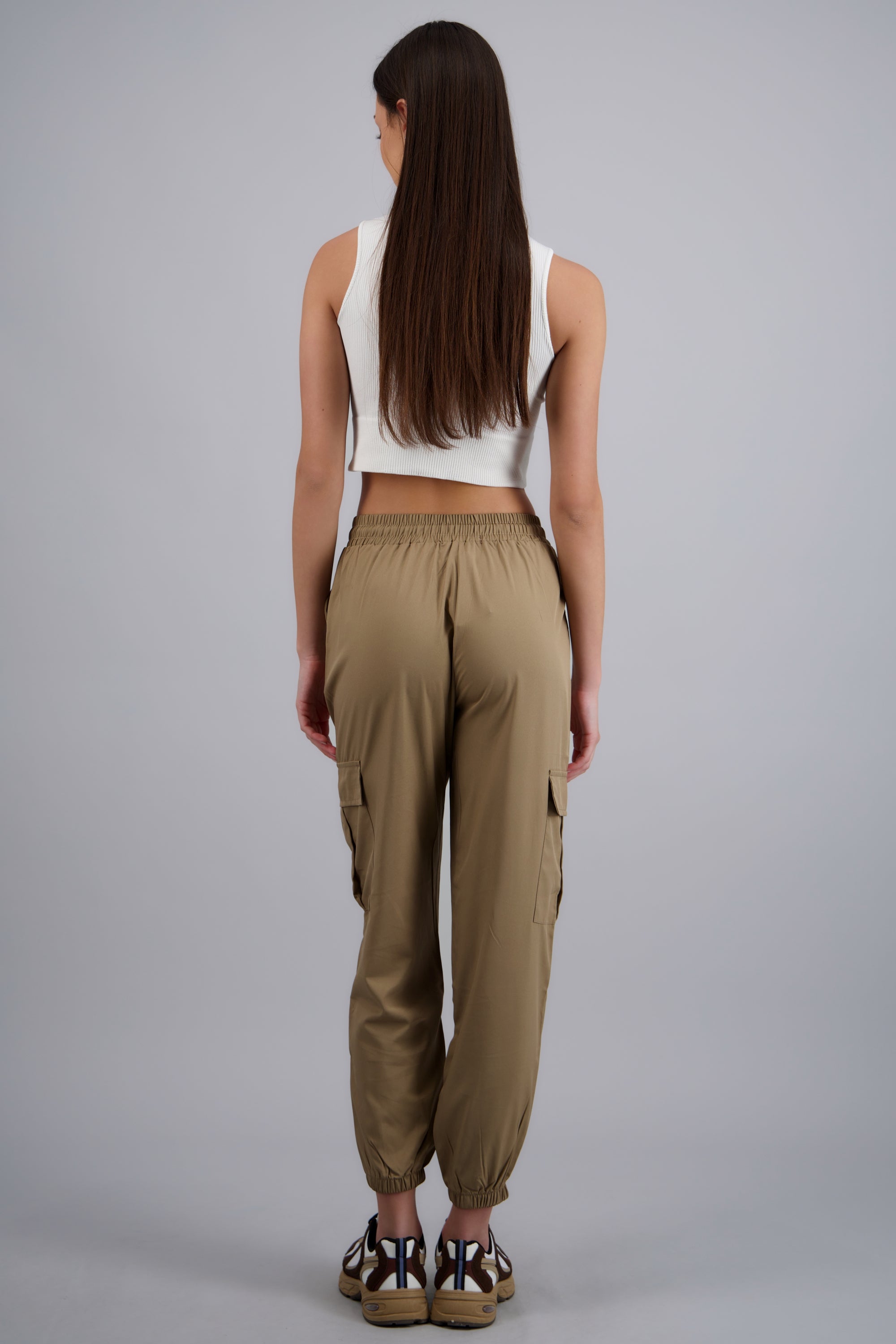 Pantalón Cargo Monocolor Bolsas CHOCOLATE