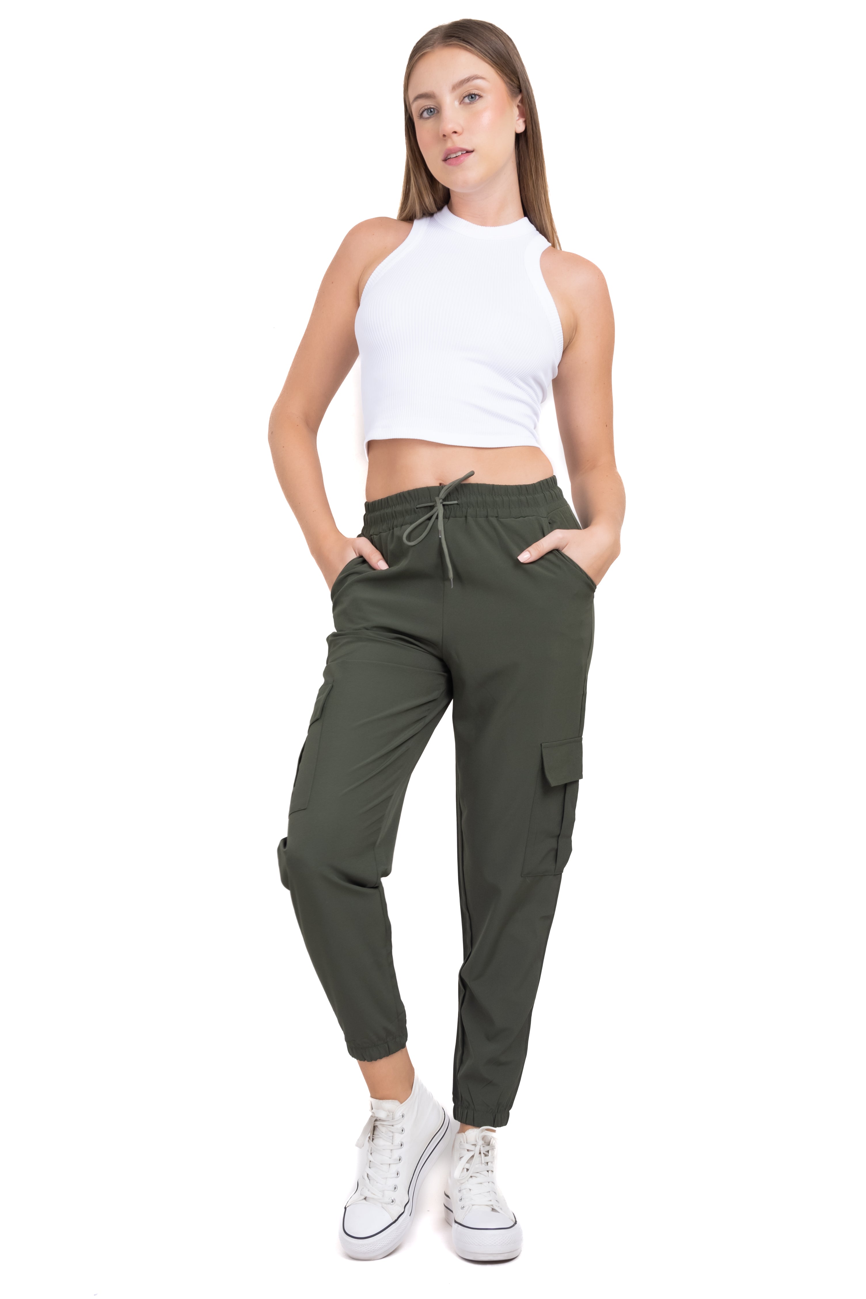 Pantalón Cargo Monocolor Bolsas