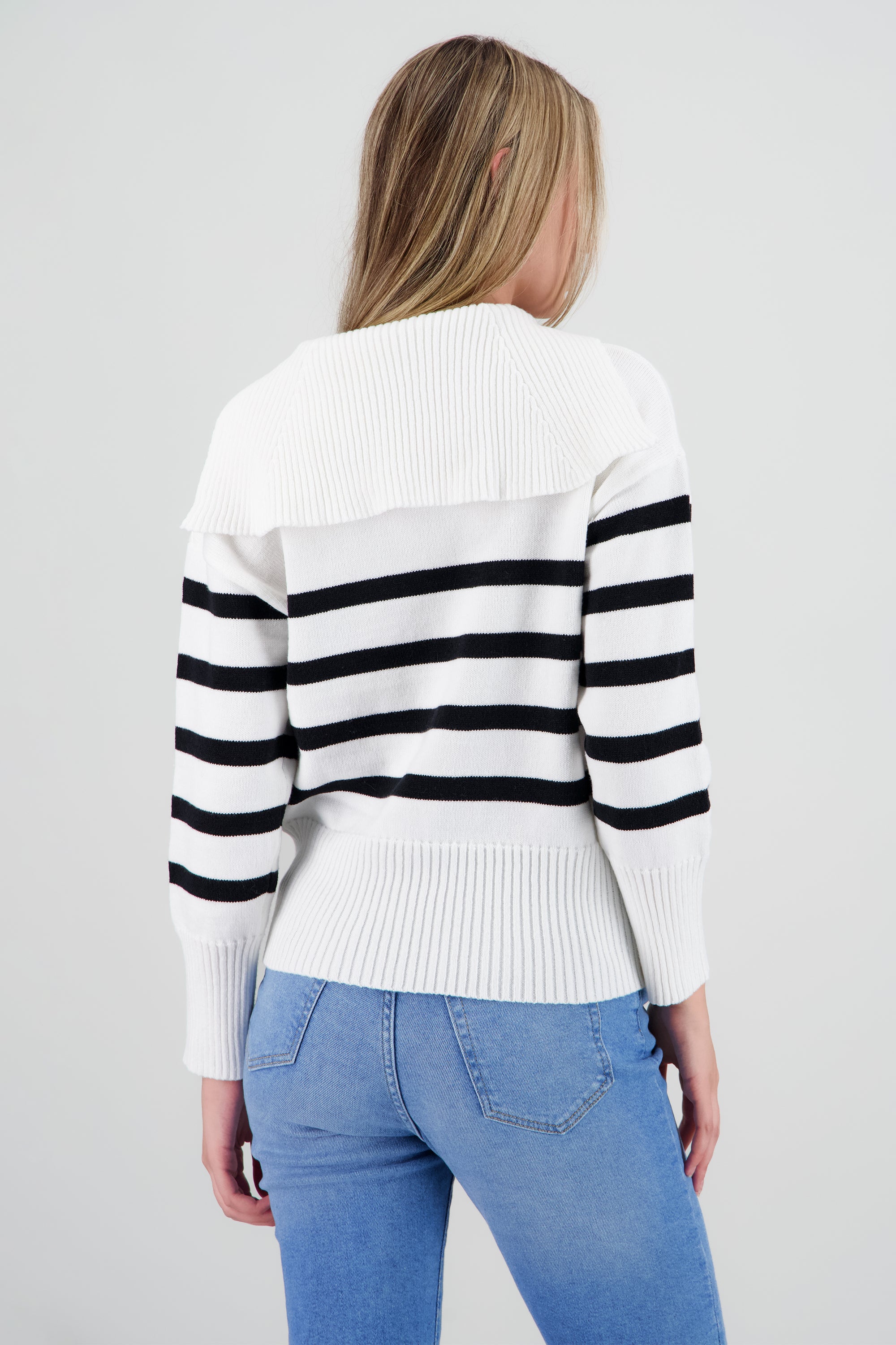 Suéter cuello polo rayas NEGRO BLANCO