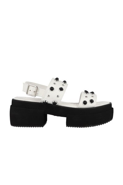 Sandalia chunky aplicación studs