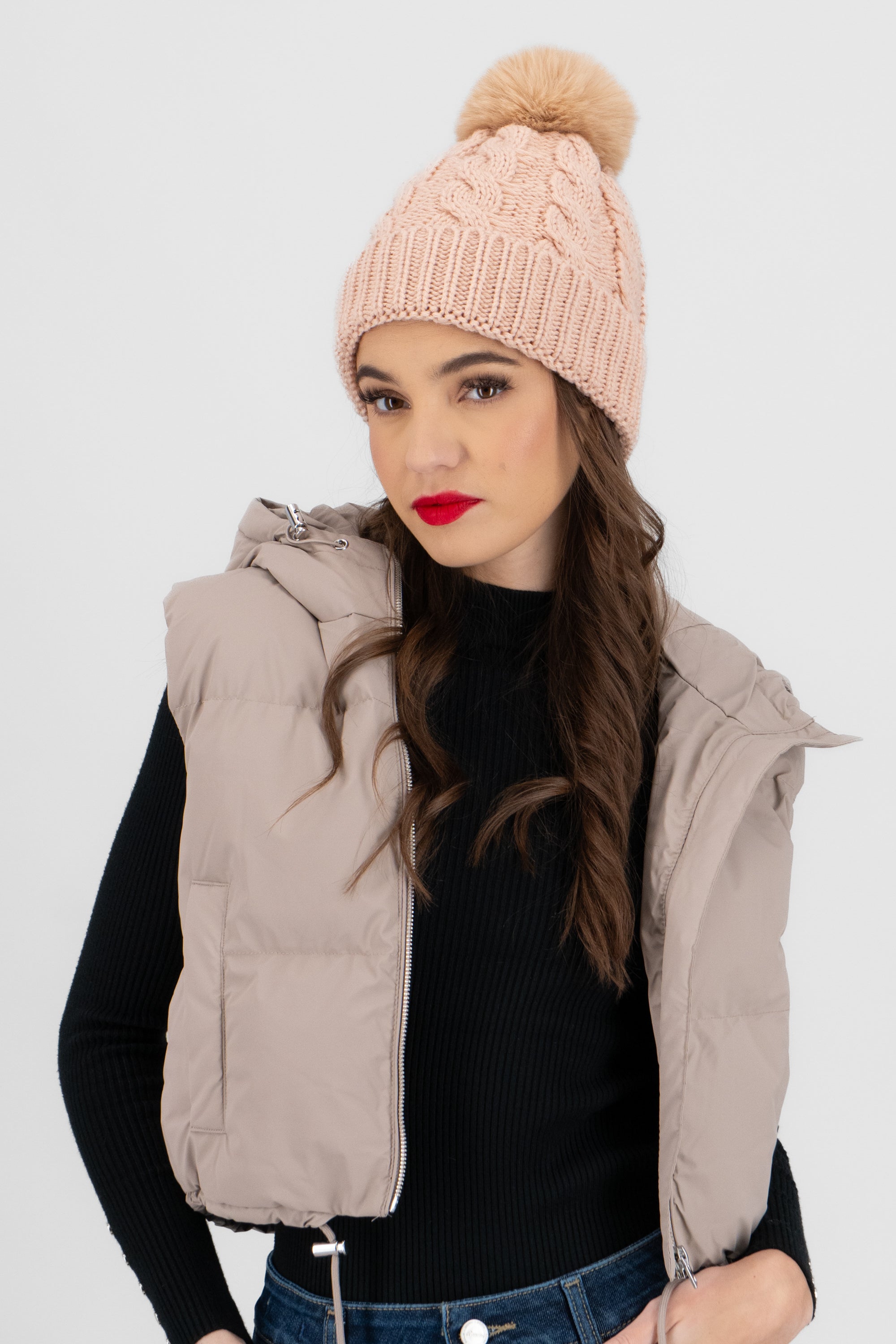 Gorro tejido trenzado pompón BEIGE