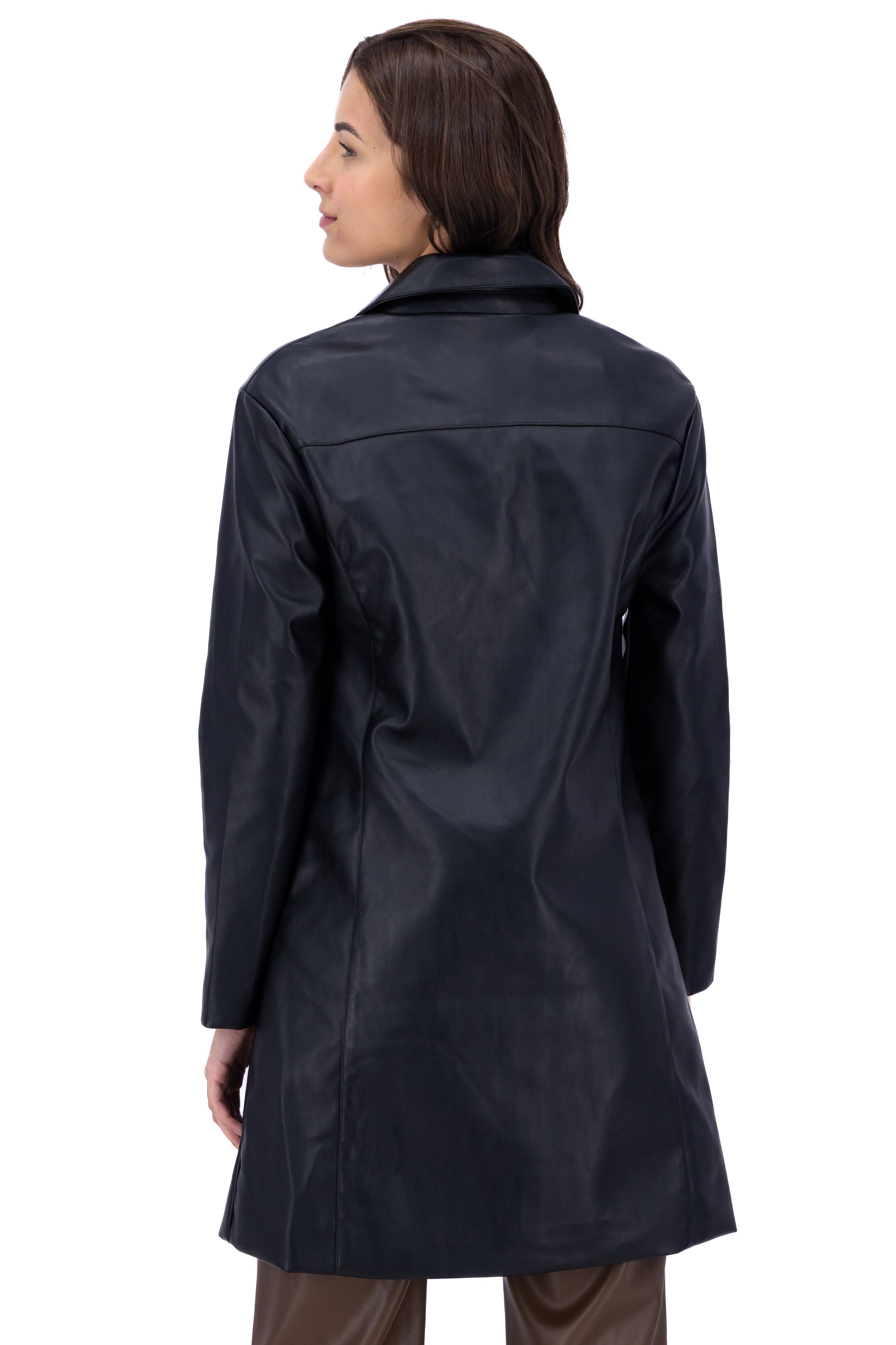 Abrigo midi efecto piel bolsos maxi NEGRO