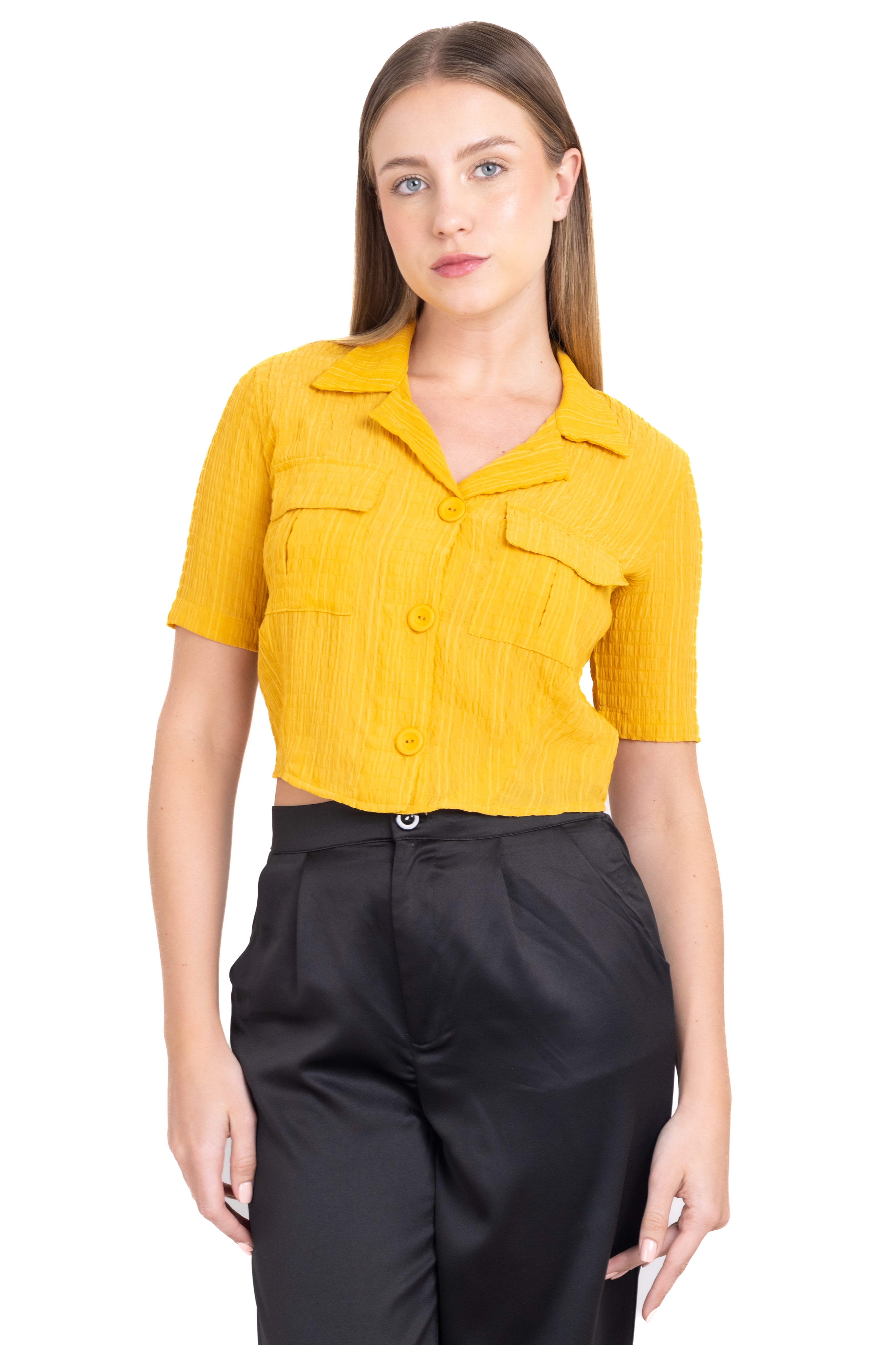 Blusa crop textura bolsos MOSTAZA