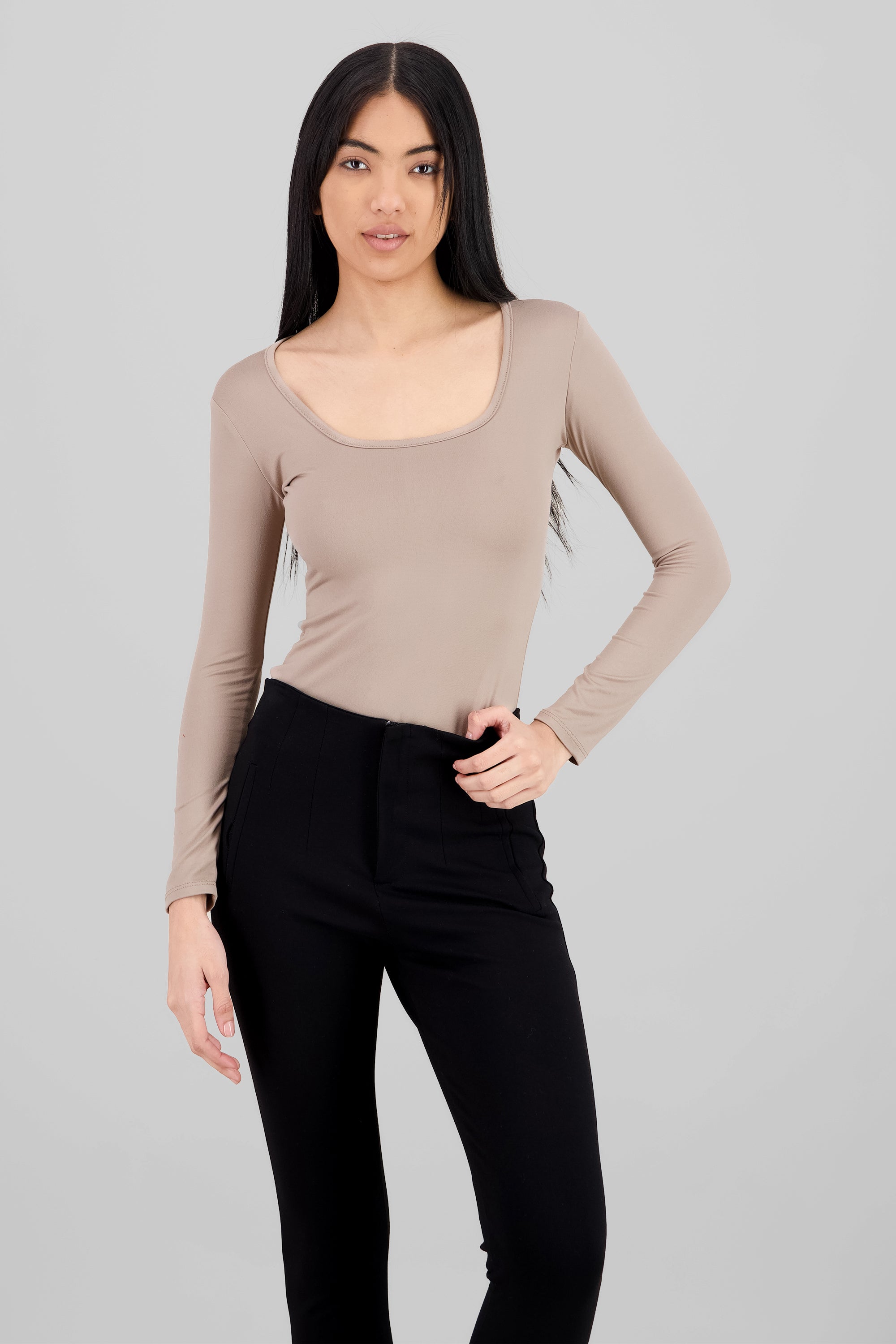 Bodysuit Liso Escote Cuadrado TAUPE