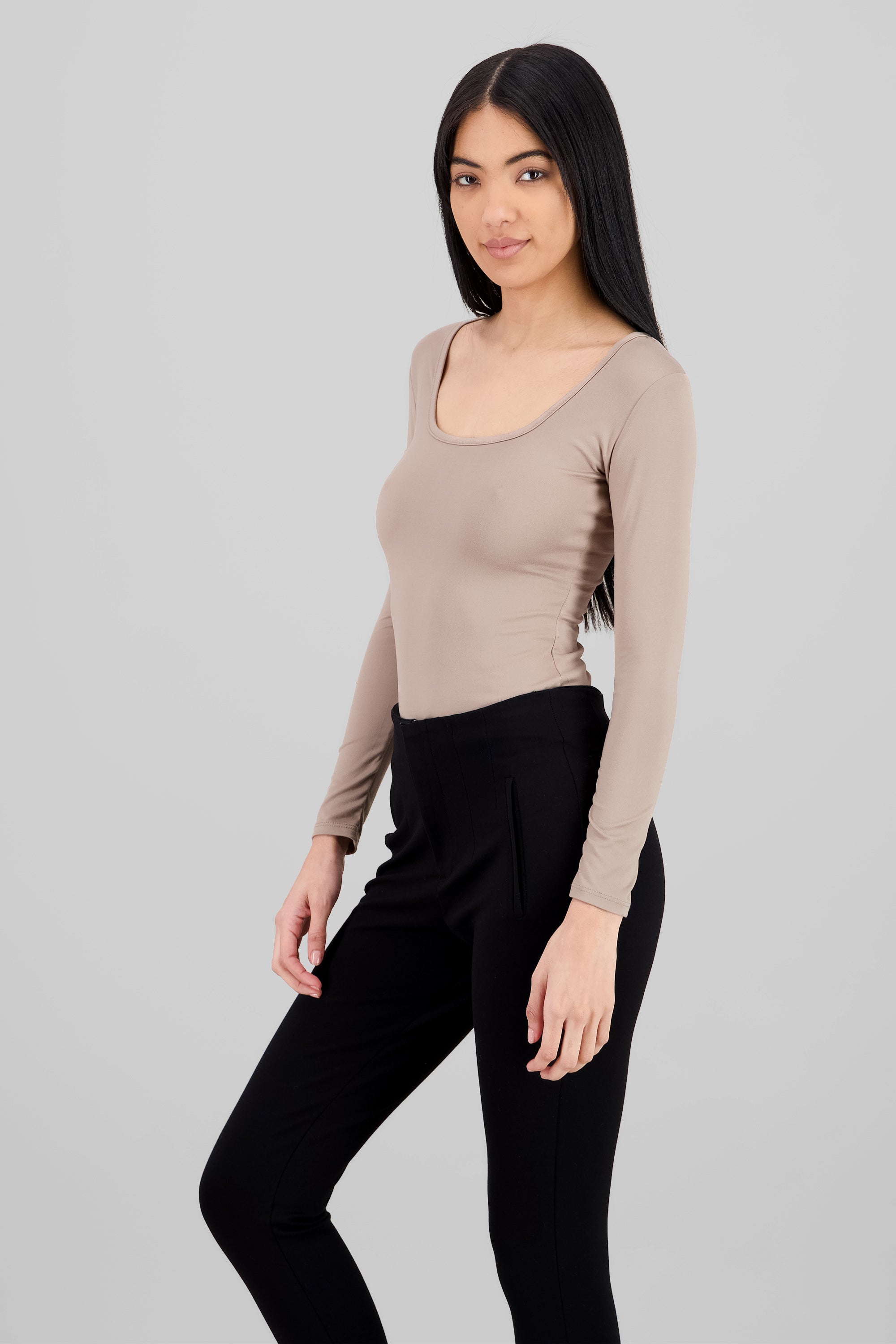 Bodysuit Liso Escote Cuadrado TAUPE