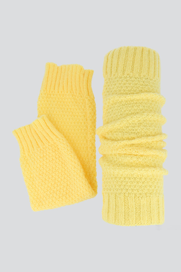 PASTEL YELLOW