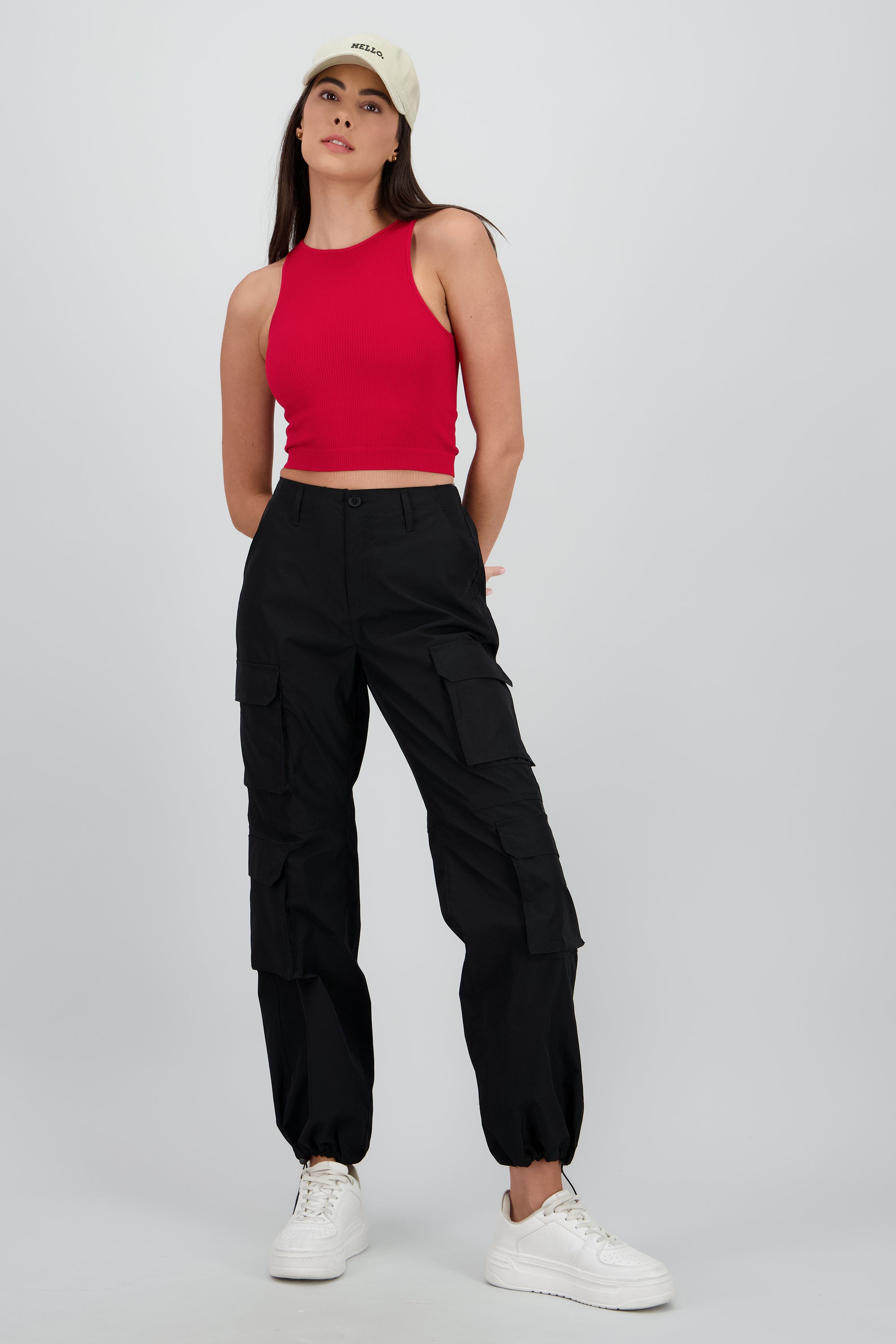 Pantalón parachute cargo multibolsillos