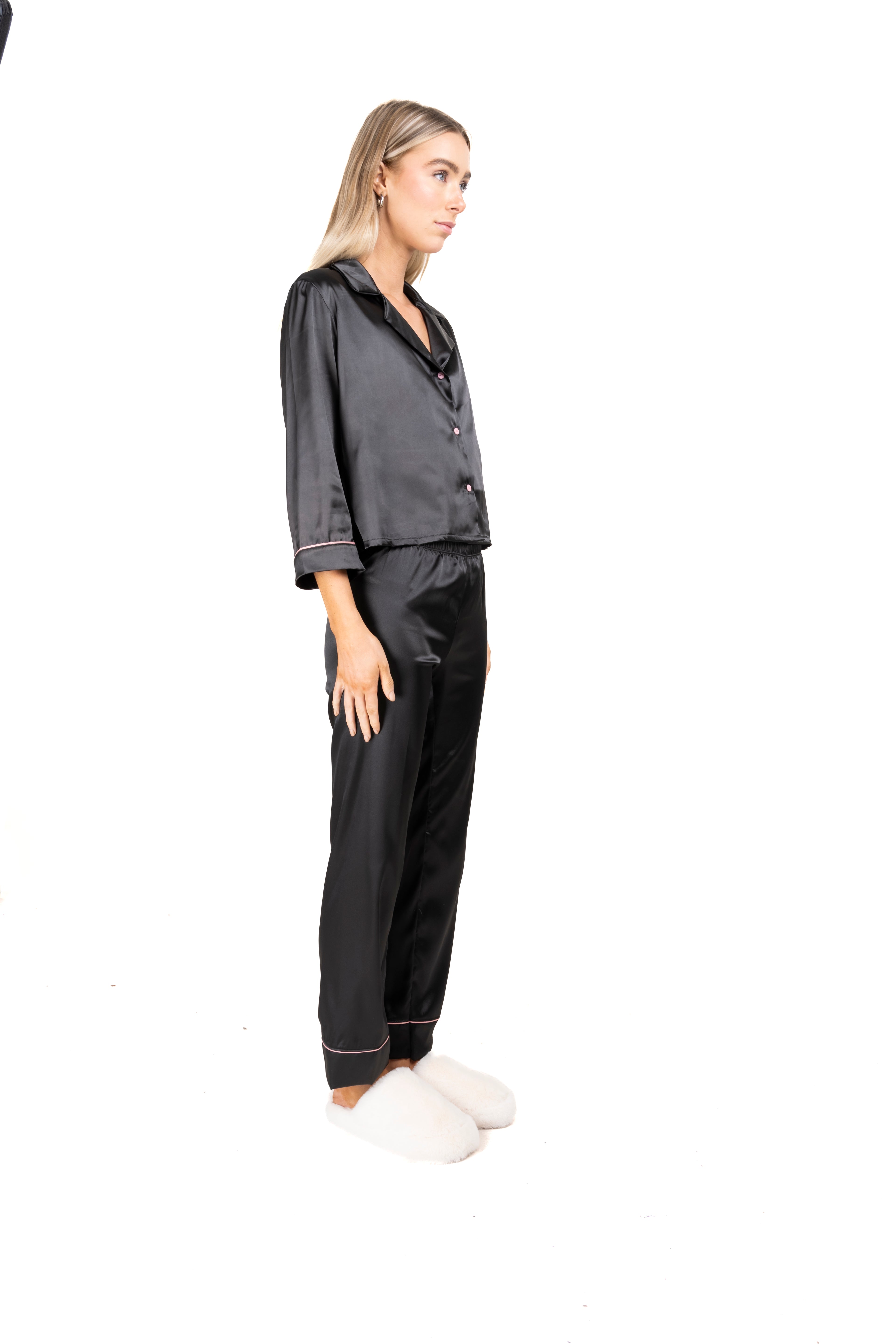Pijama satinada manga larga botones NEGRO