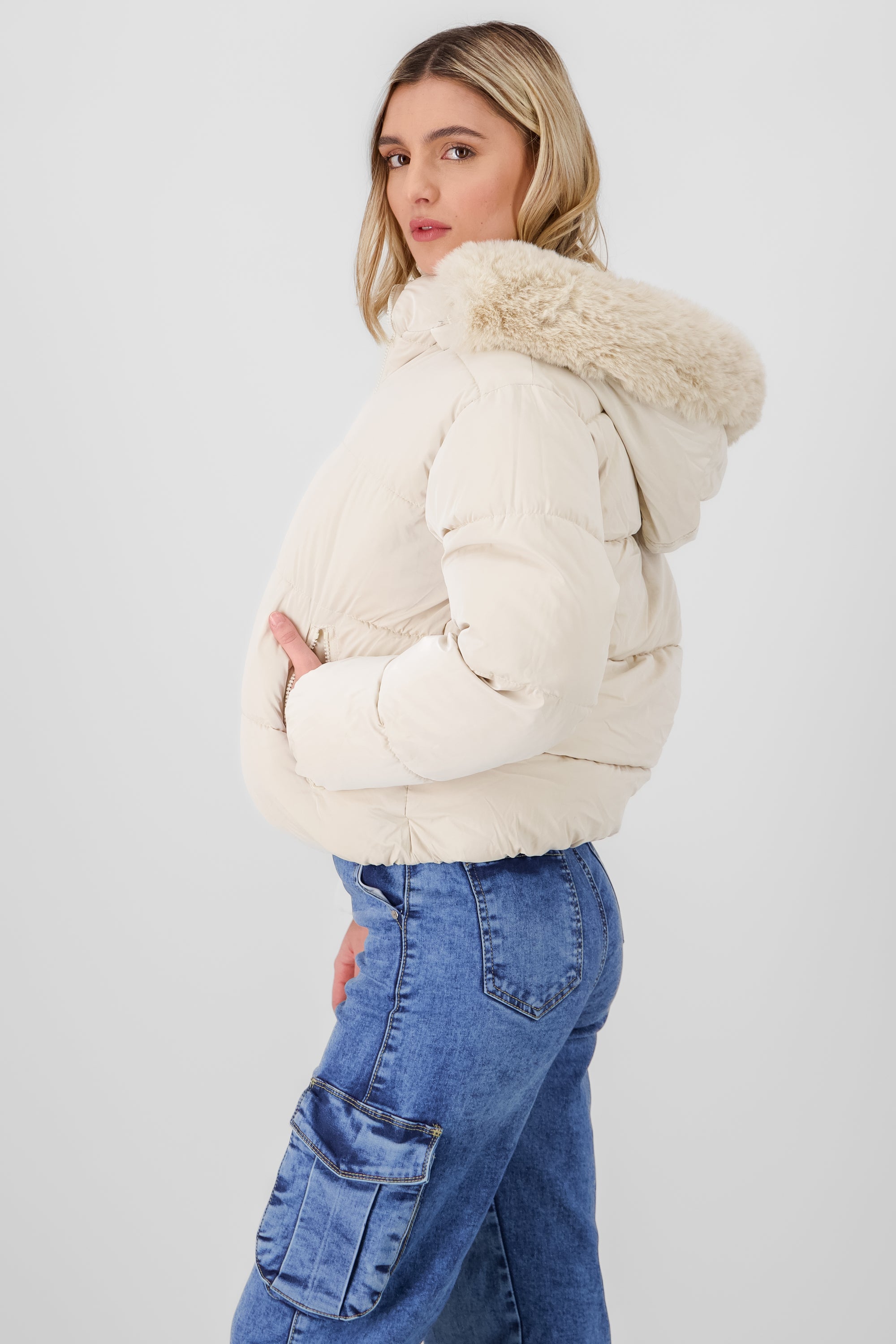 IVORY