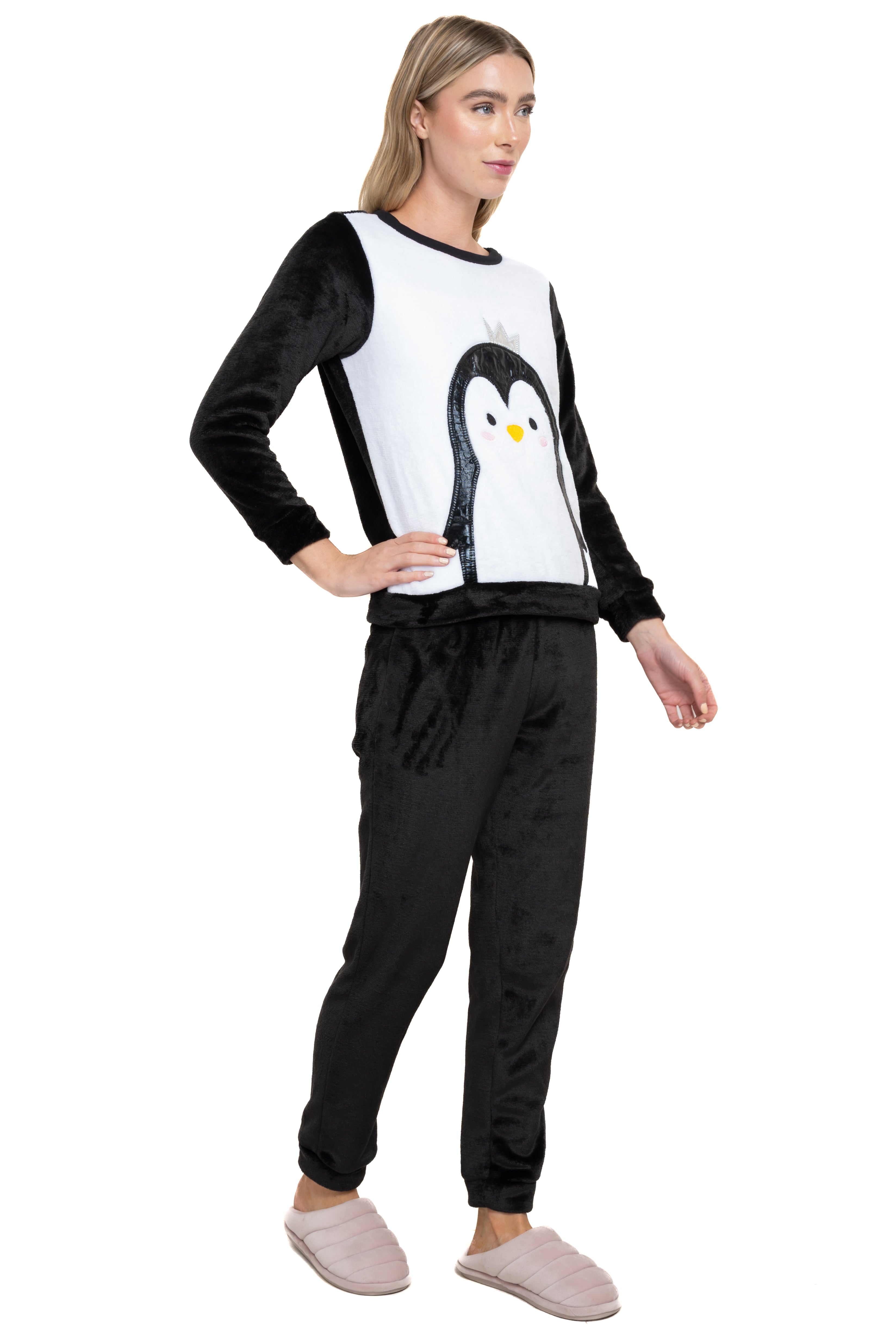 Pijama animalitos fluffy NEGRO