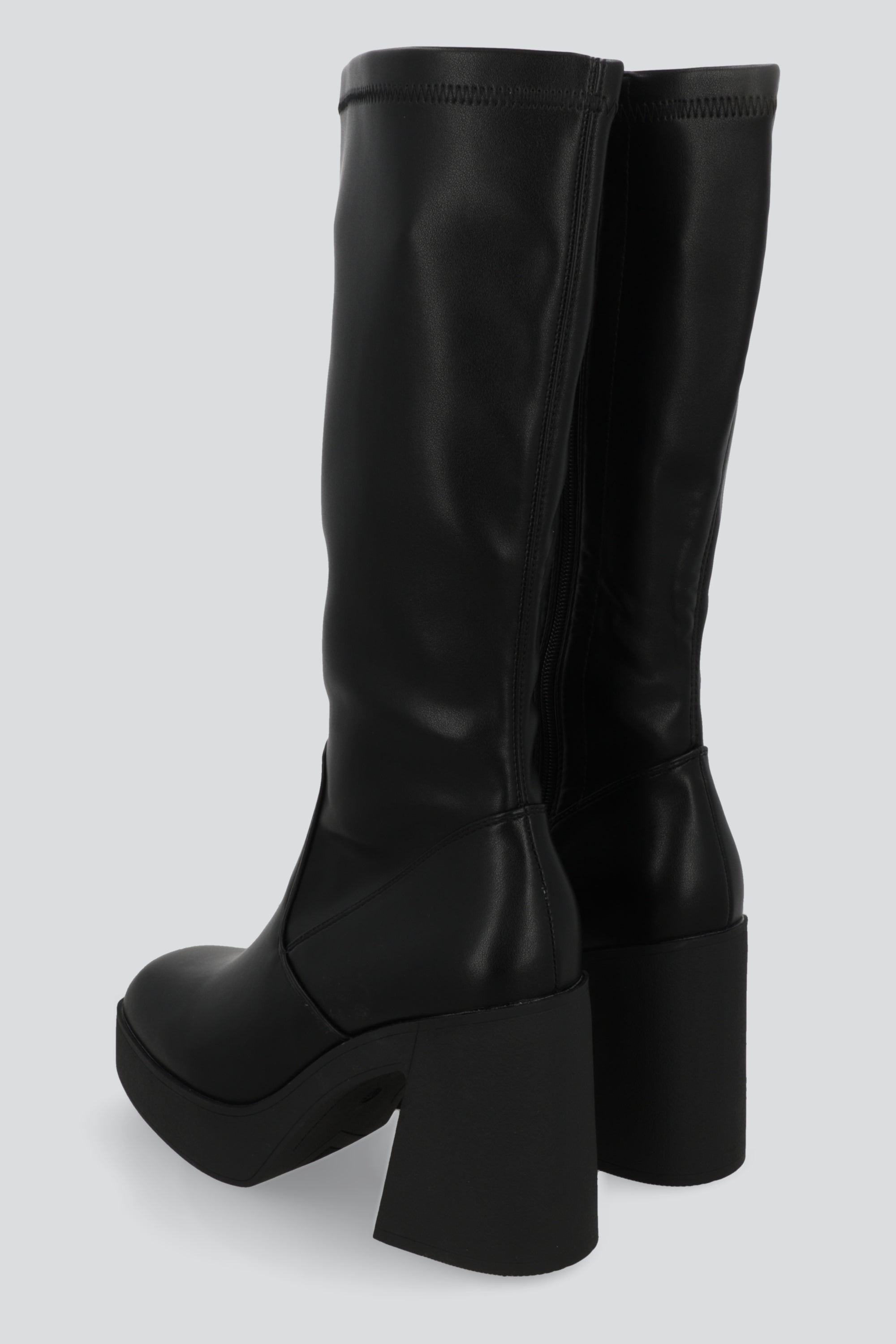 Botas ajustadas tacón ancho NEGRO