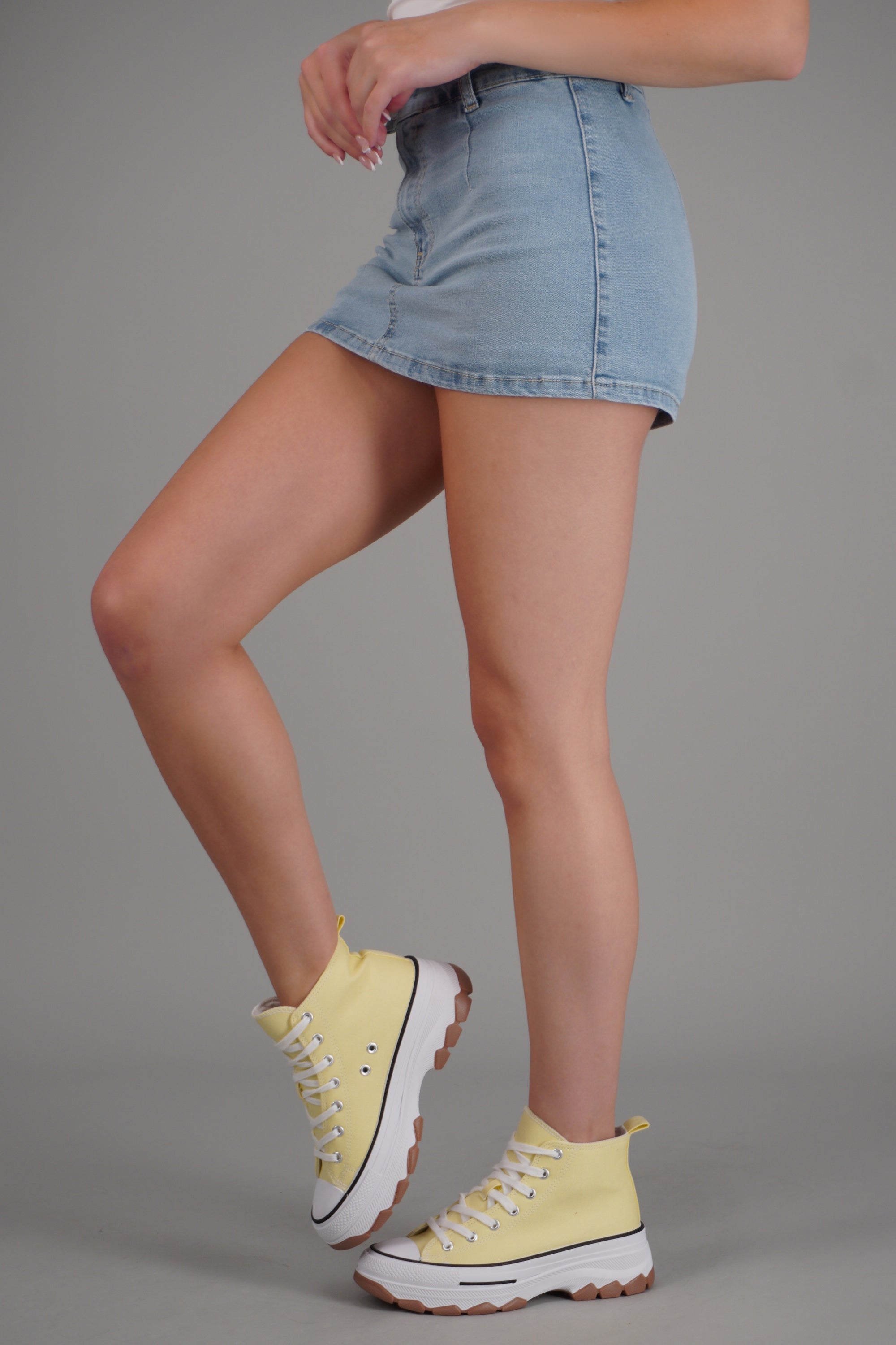 Tenis Canvas Suela Track AMARILLO PASTEL