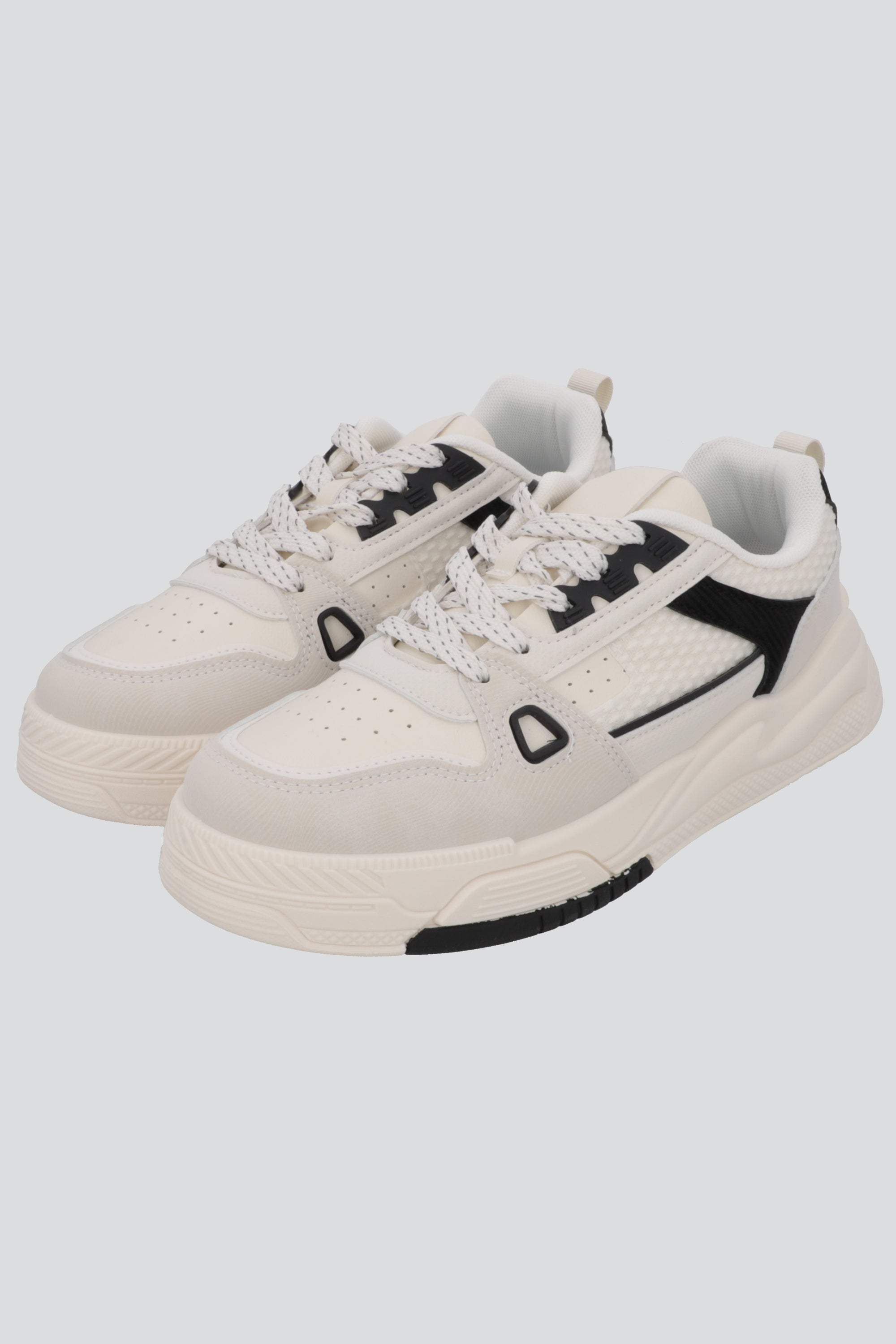 Tenis Perforados Contrastes NEGRO