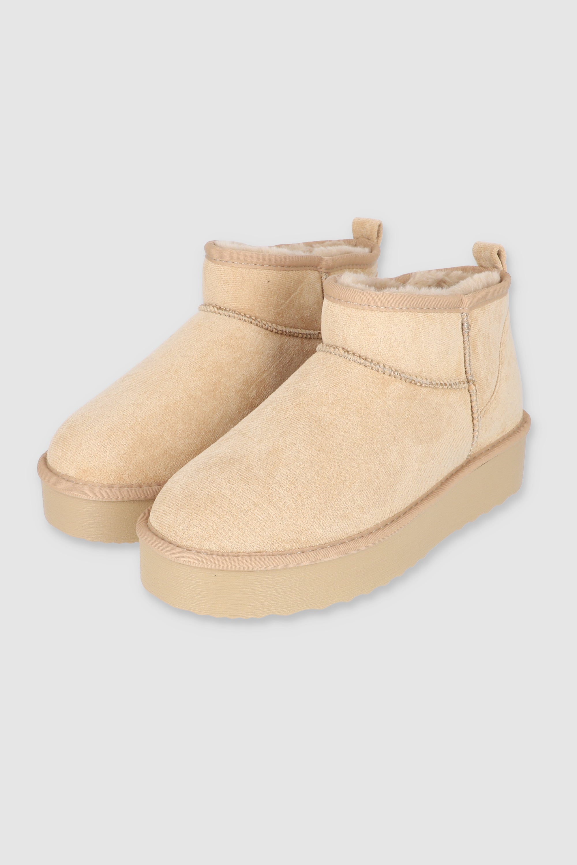 Botas Lisas Forro Peluche NUDE