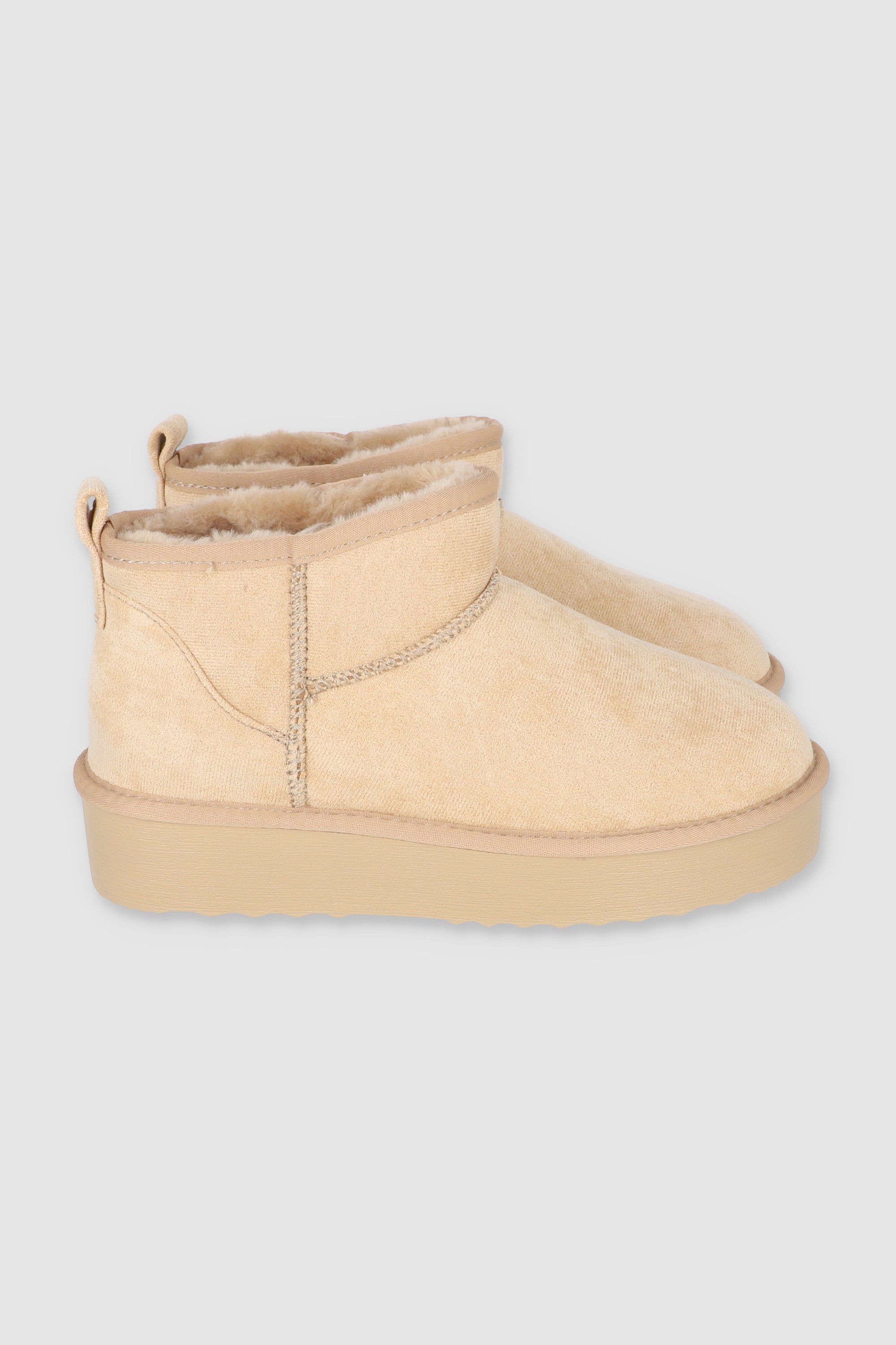 Botas Lisas Forro Peluche NUDE