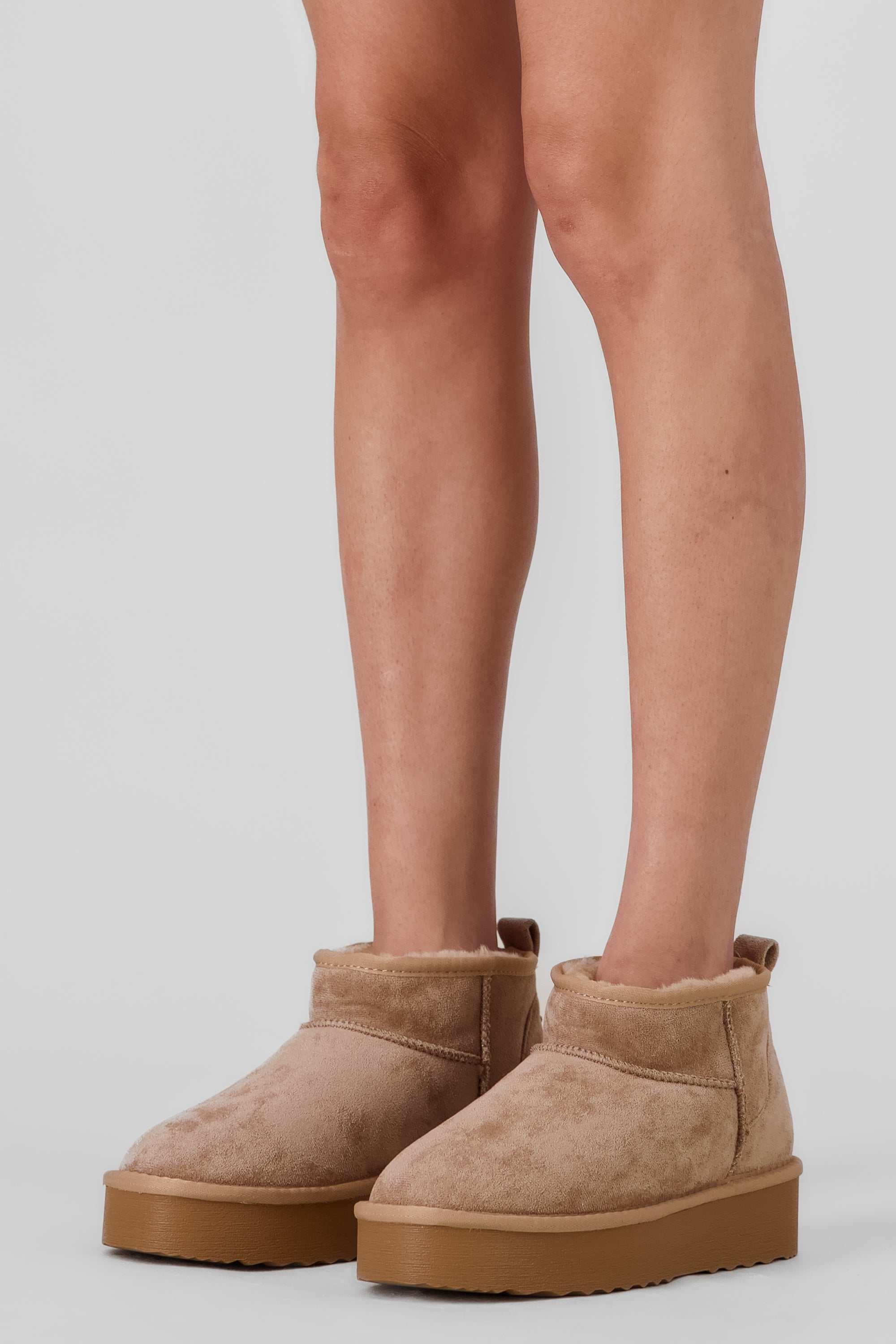Botas Lisas Forro Peluche