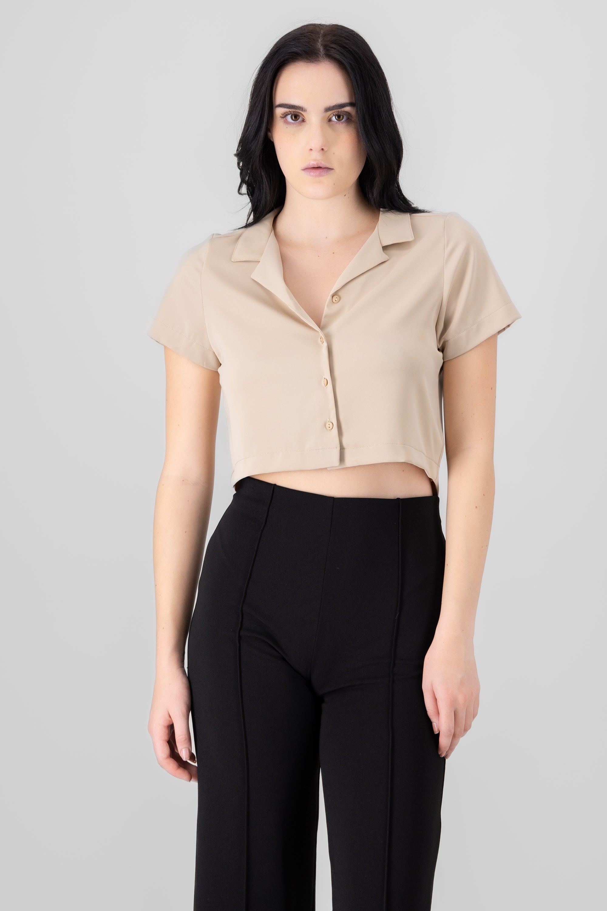 Camisa Crop Amplia Manga Corta BEIGE