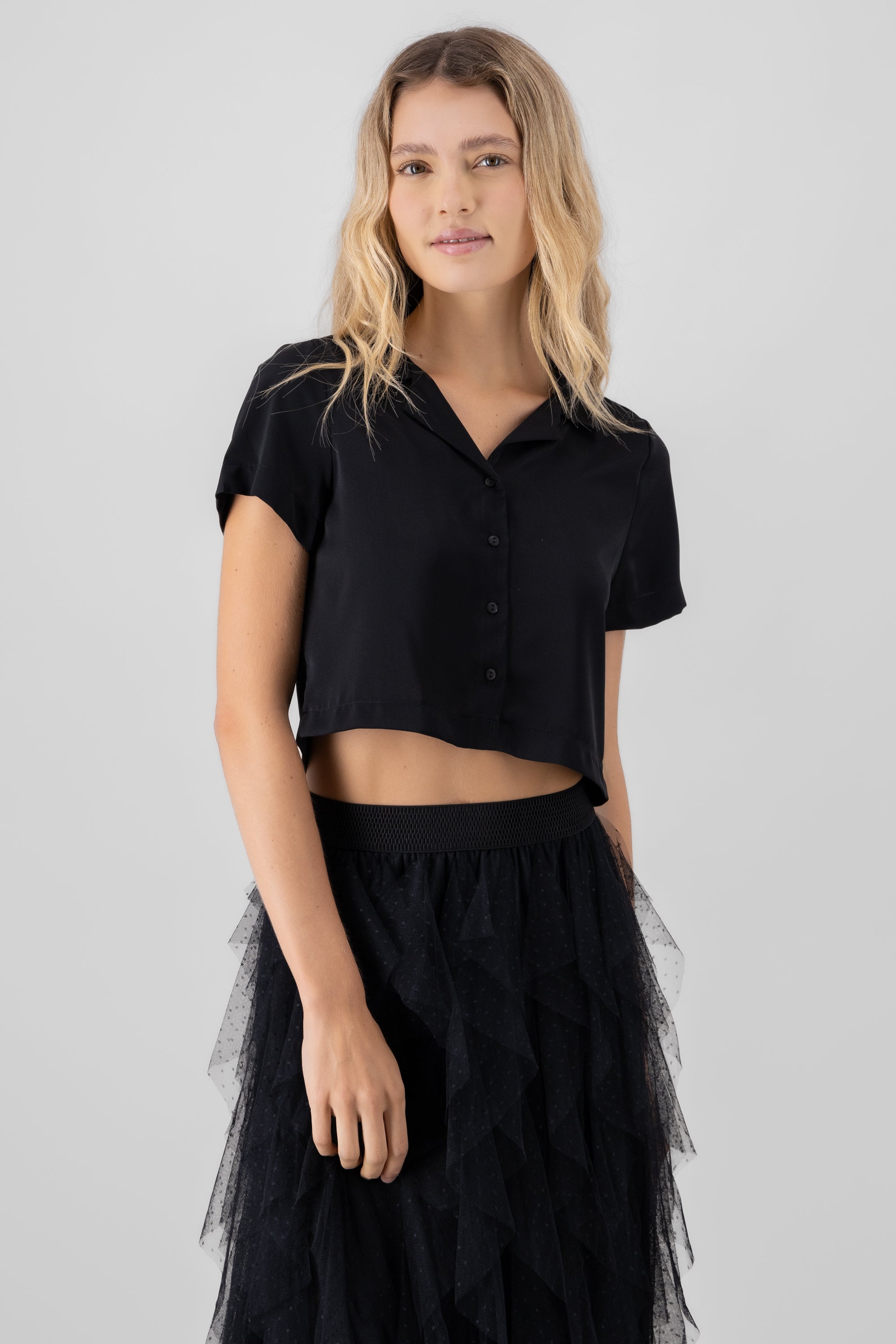 Camisa Crop Amplia Manga Corta NEGRO