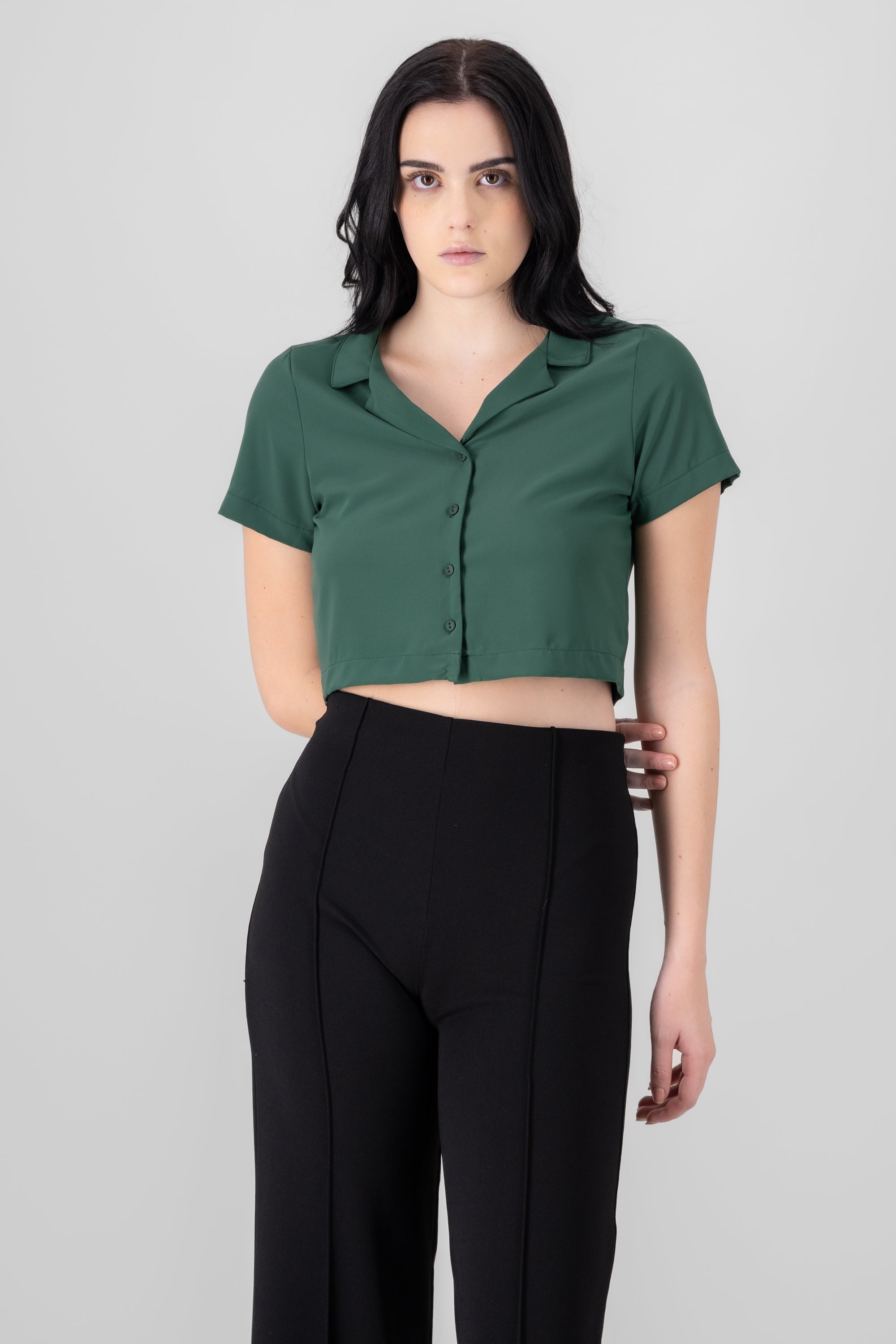 Camisa Crop Amplia Manga Corta VERDE CAZADOR