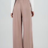 Pantalón amplio