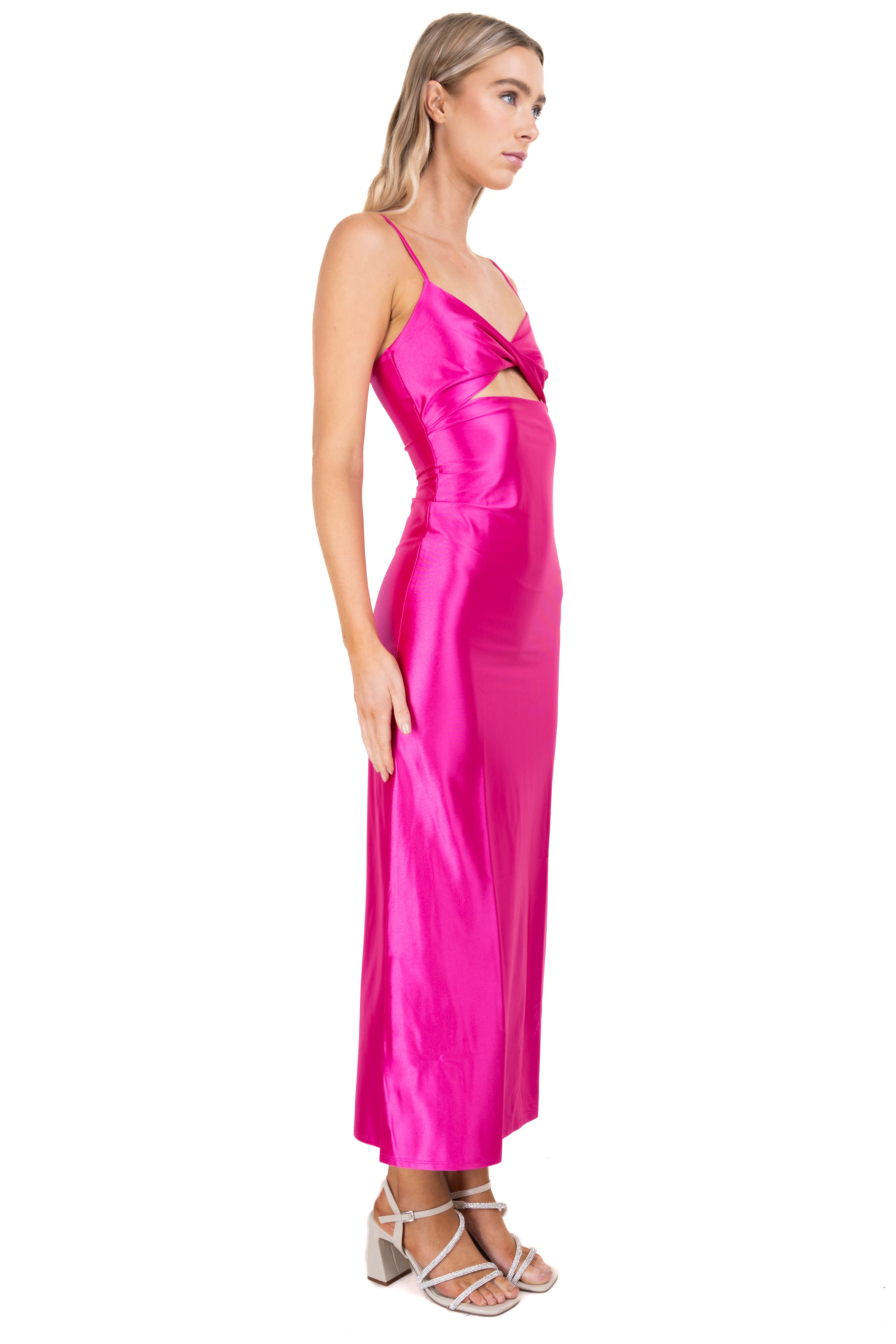 Vestido maxi escote nudo FIUSHA