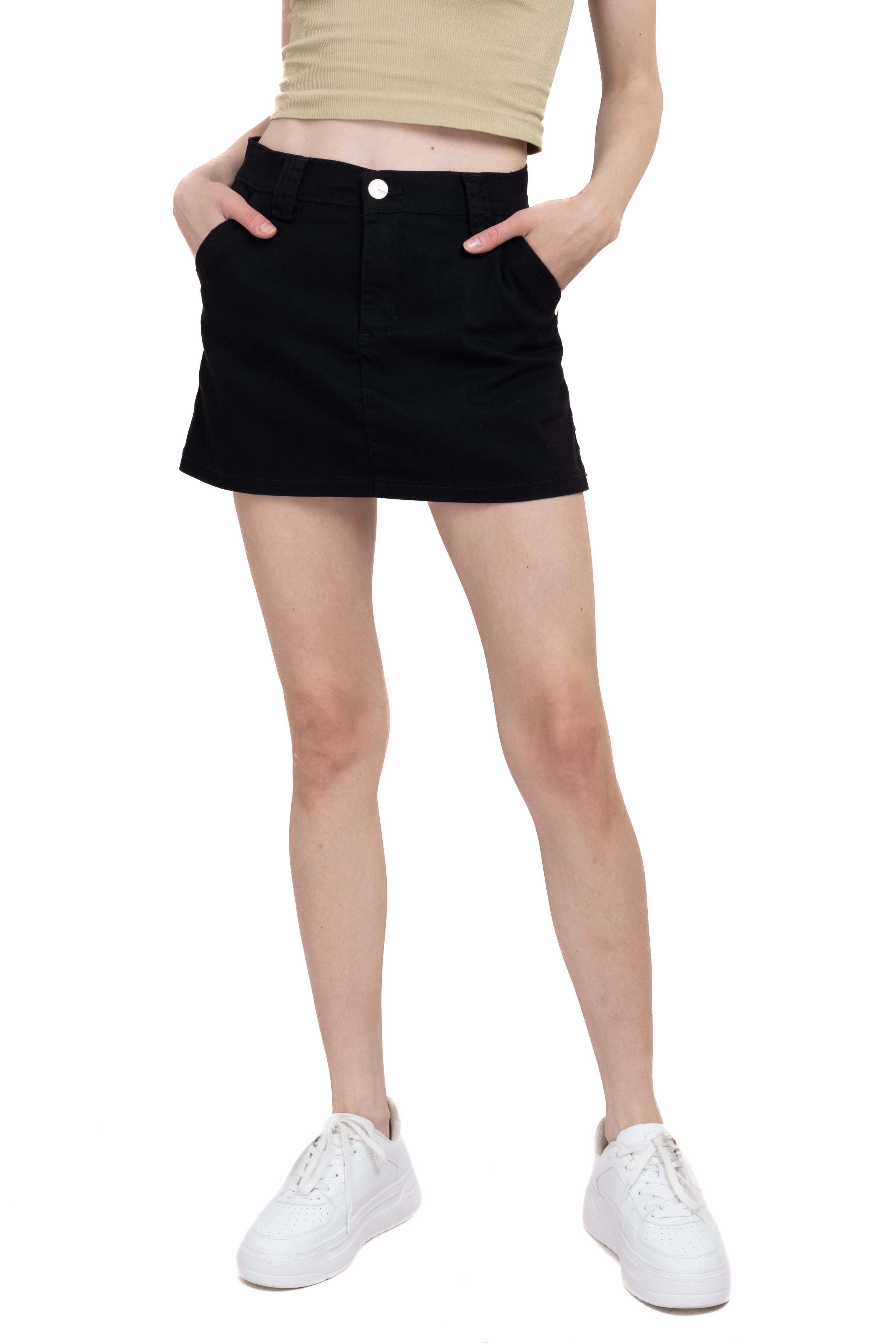 Falda short monocolor bolsillos NEGRO