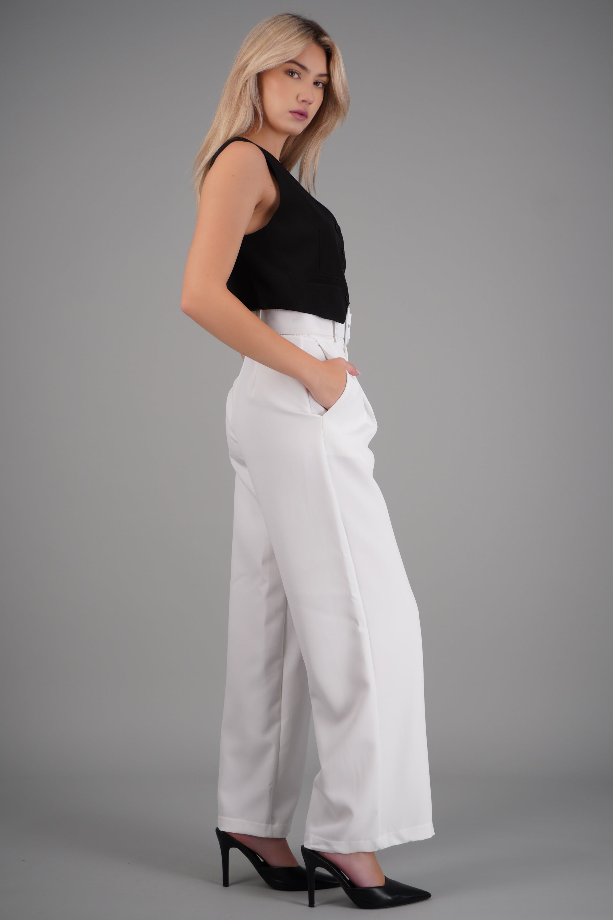 Pantalón liso cinturón BLANCO