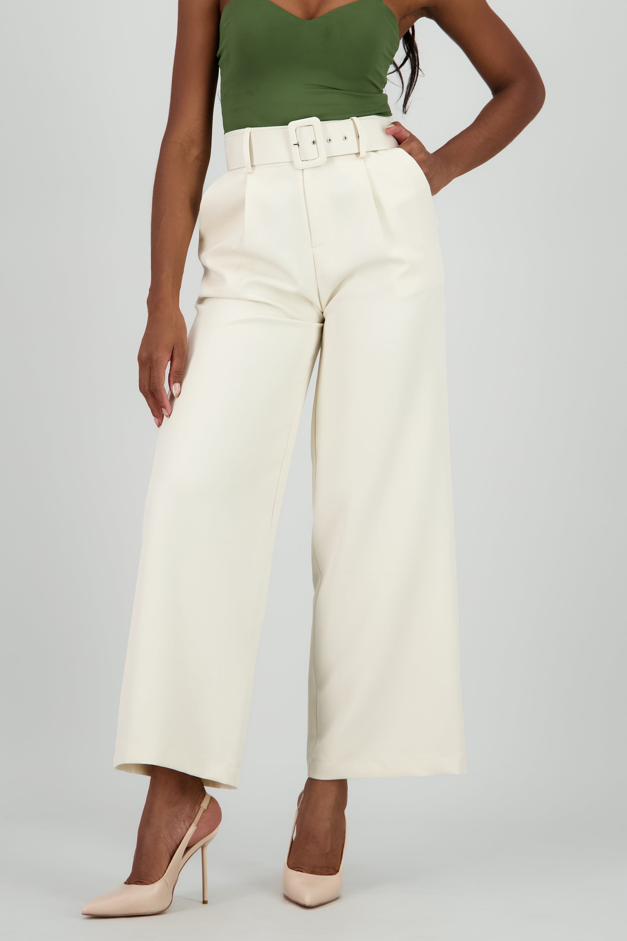 Pantalon Liso Cinturon CREMA