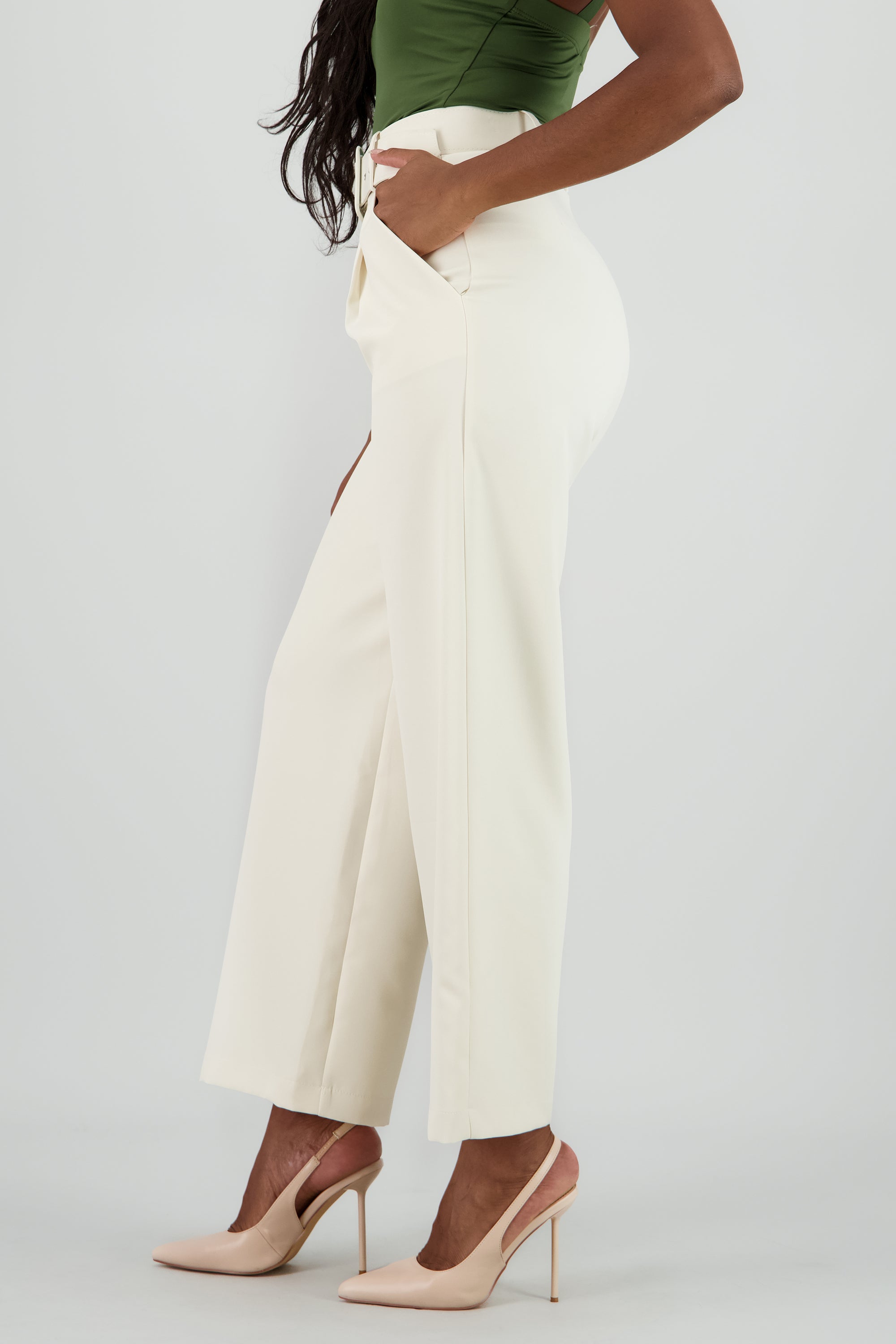 Pantalon Liso Cinturon CREMA