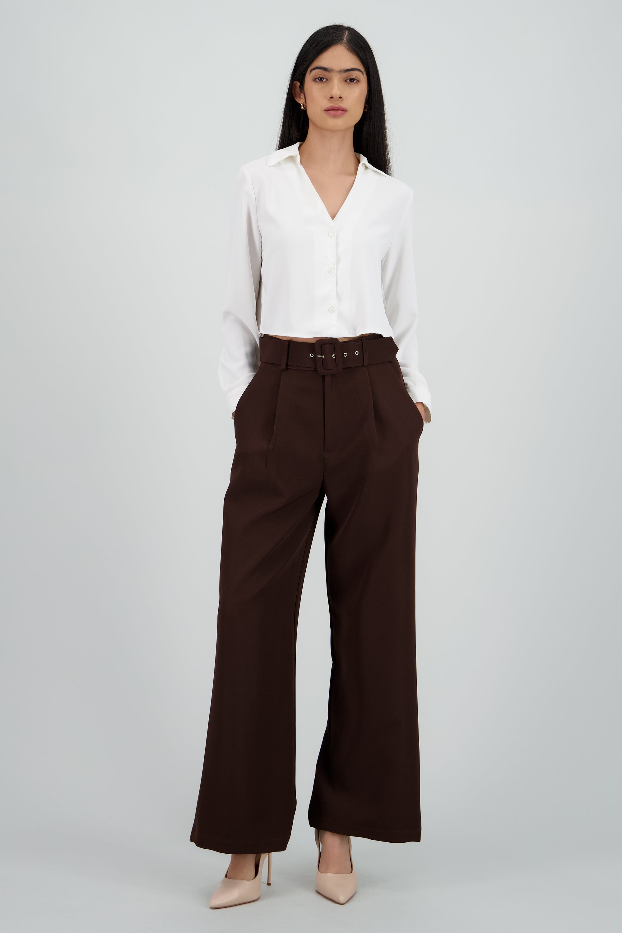 Pantalón liso cinturón CAFE
