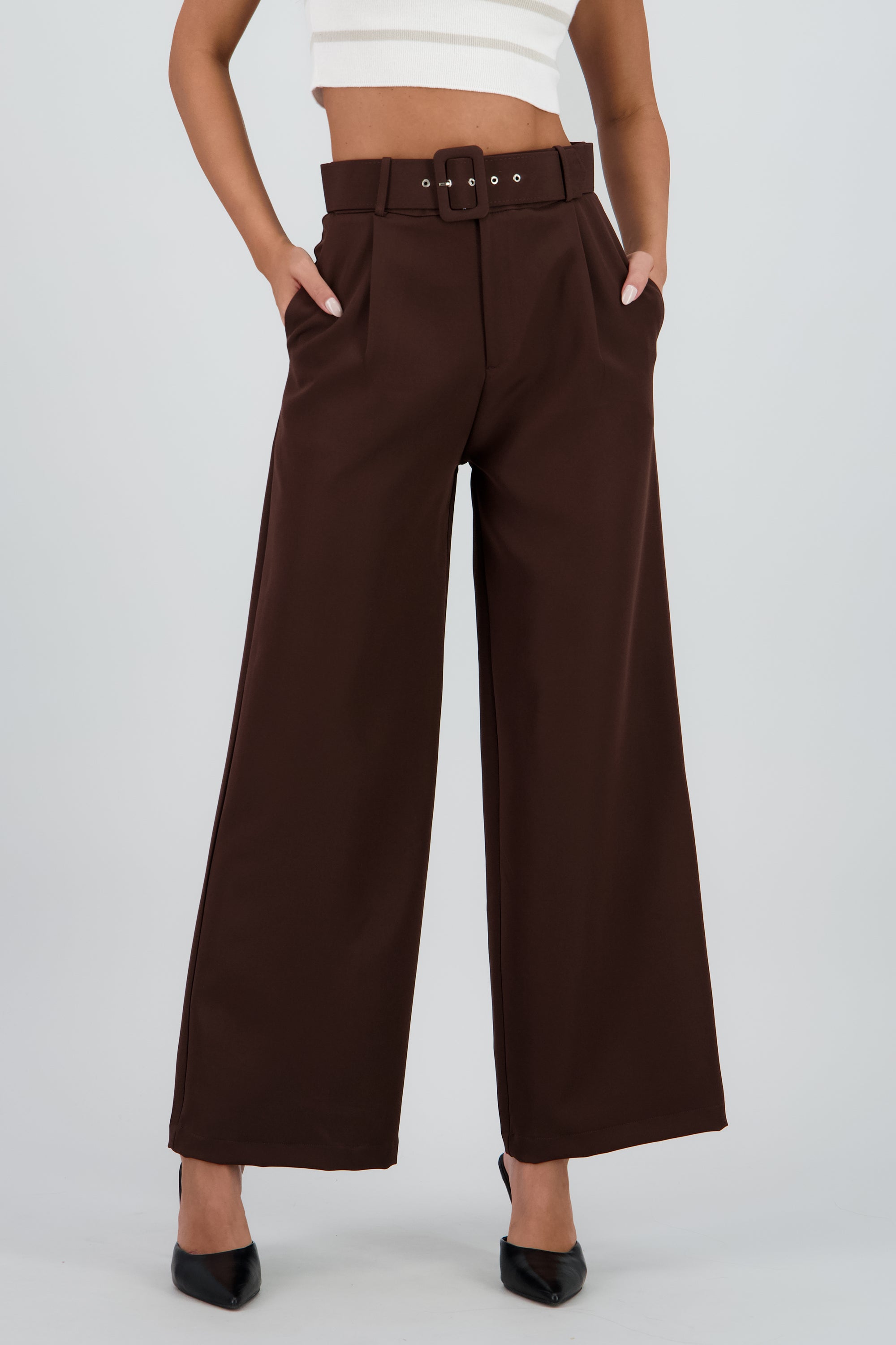 Pantalon Liso Cinturon CHOCOLATE