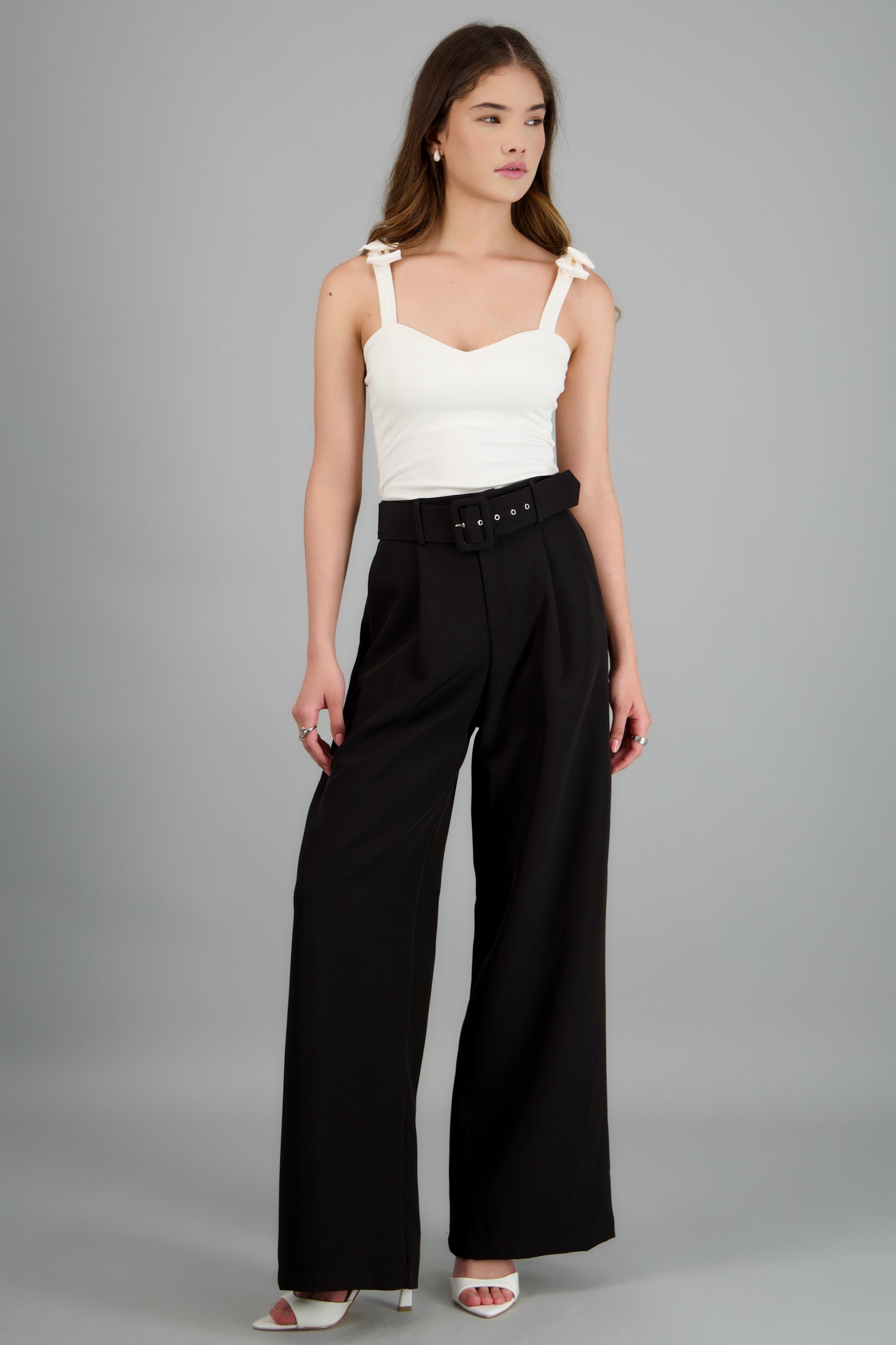 Pantalón liso cinturón NEGRO
