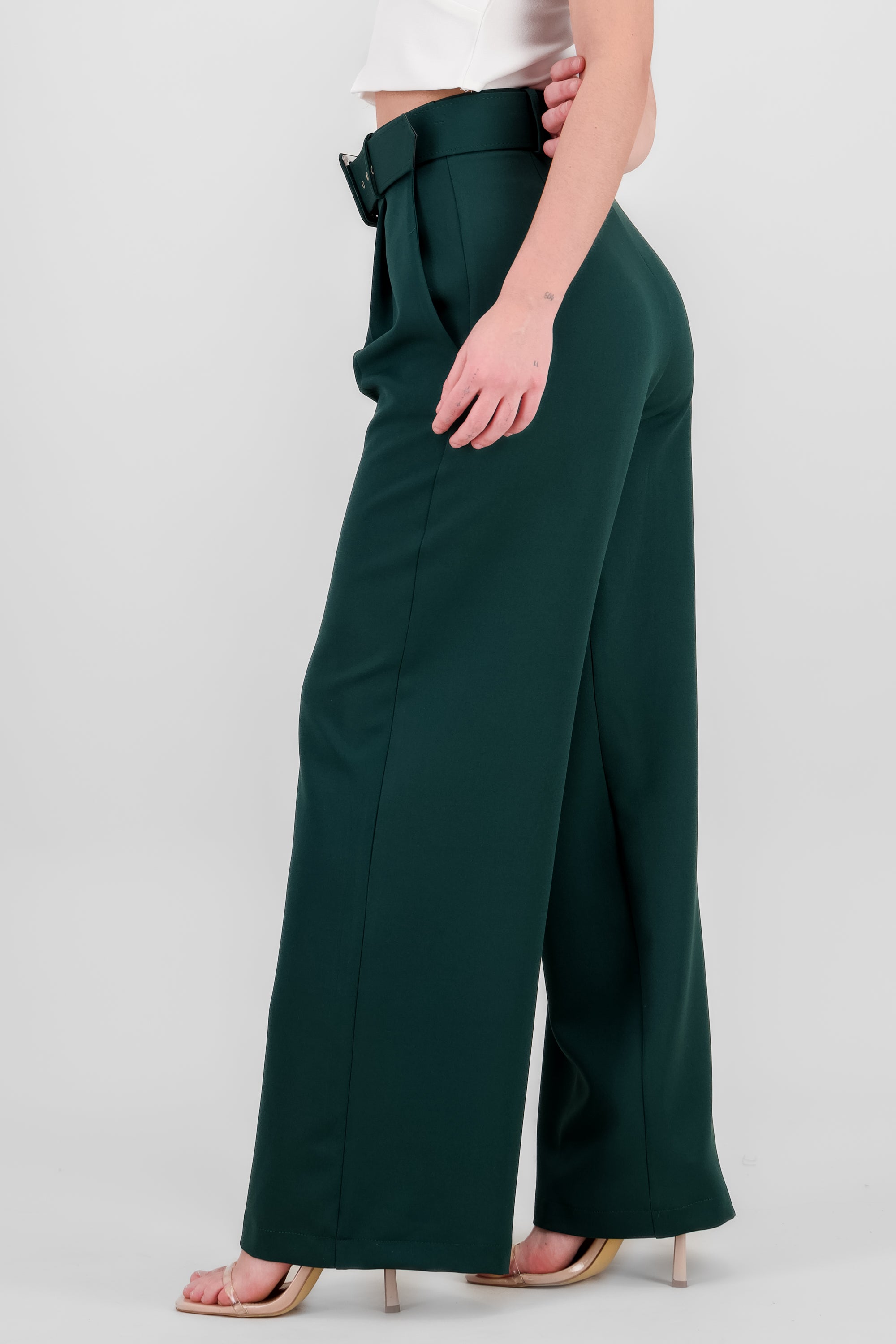 Pantalon Liso Cinturon VERDE CAZADOR