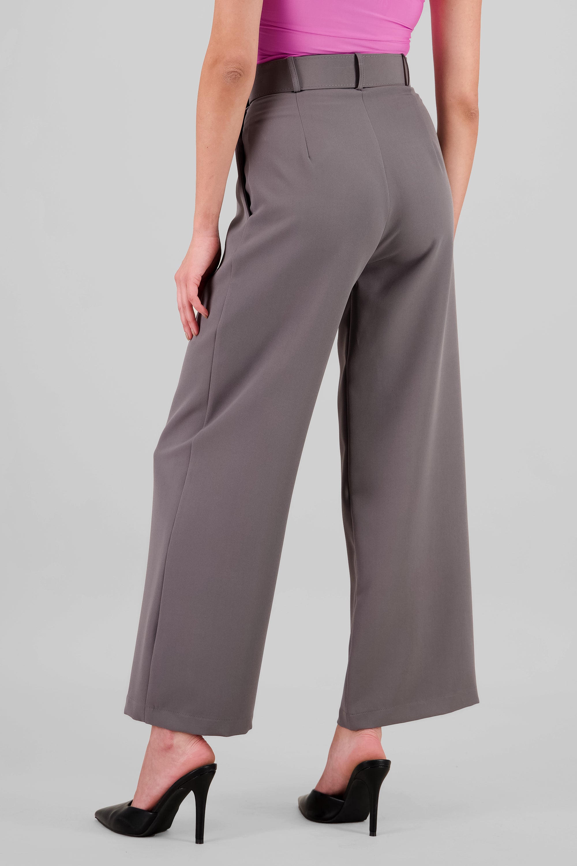 Pantalon Liso Cinturon GRIS OBSCURO