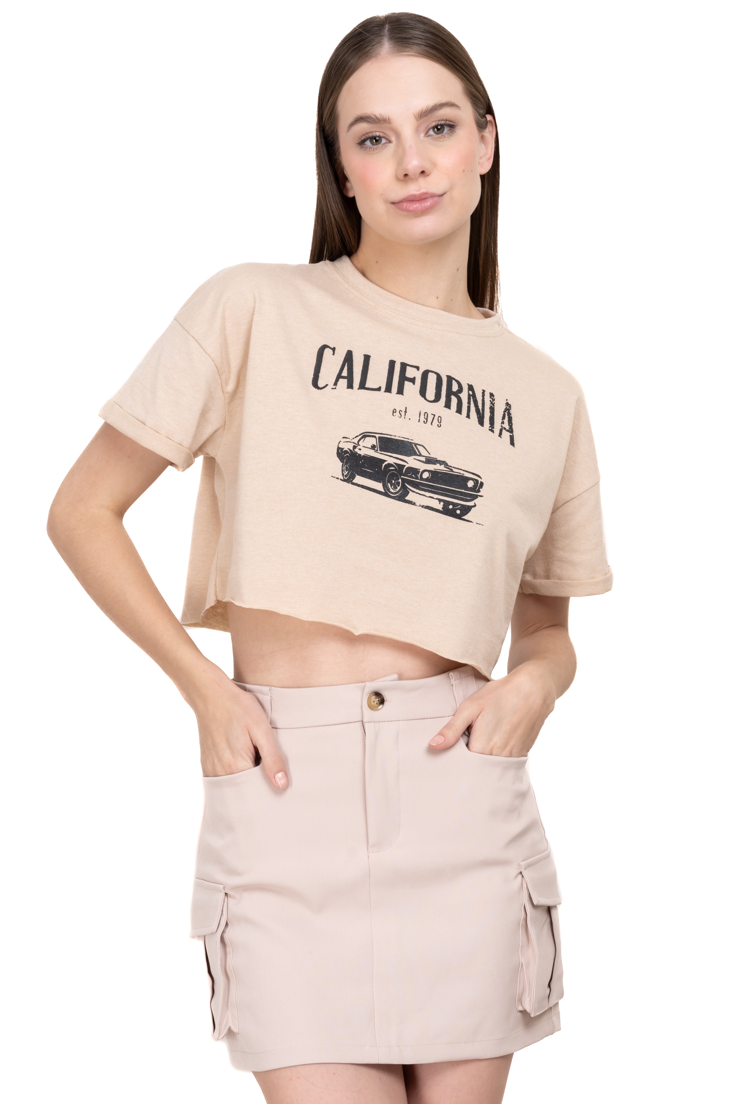 Playera crop boxy California BEIGE