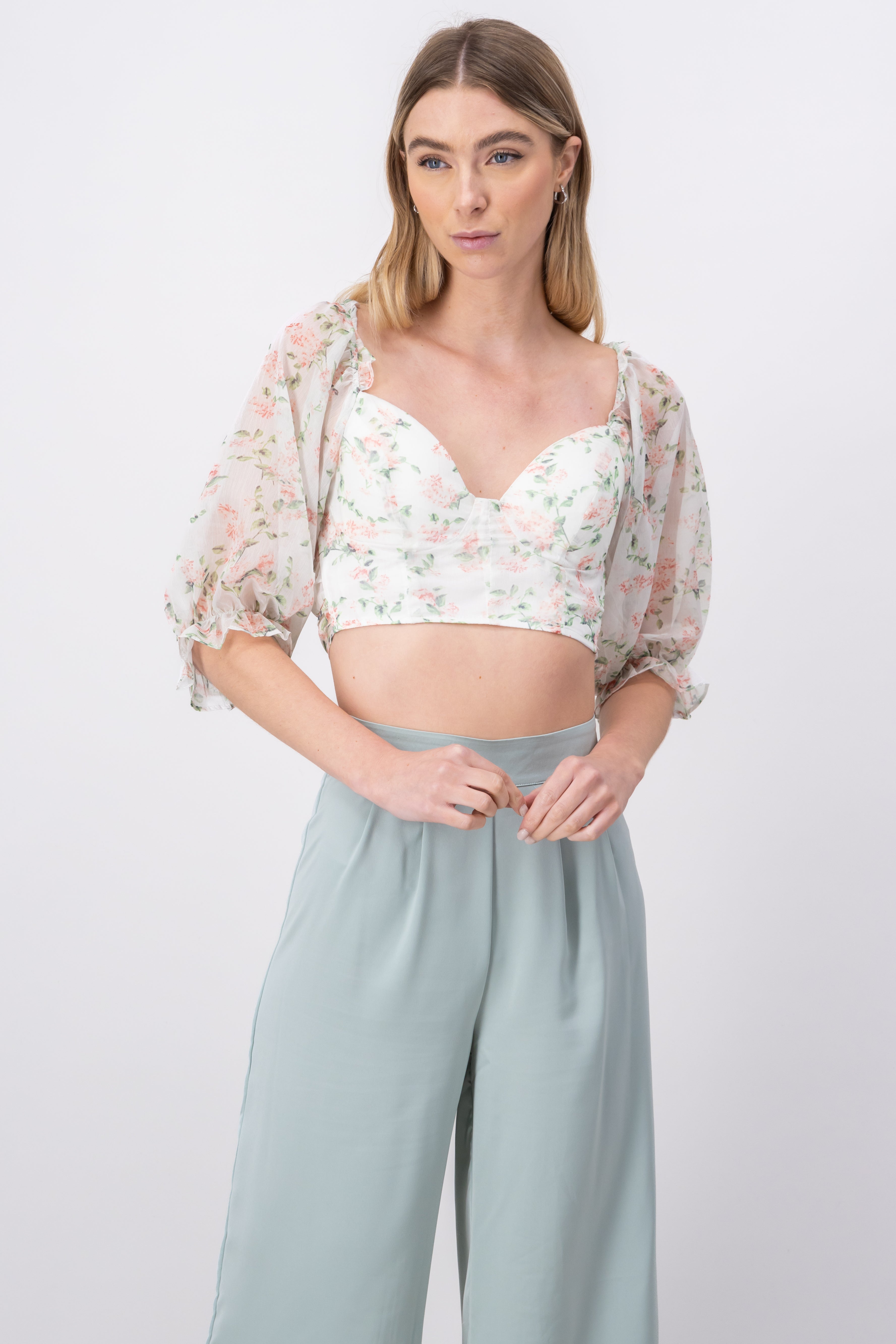 Top crop estampado flores BLANCO COMBO