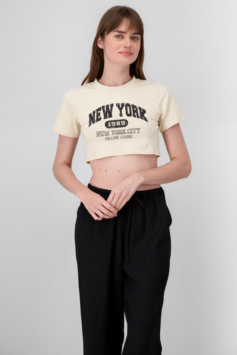 Playera crop estampado New York BEIGE