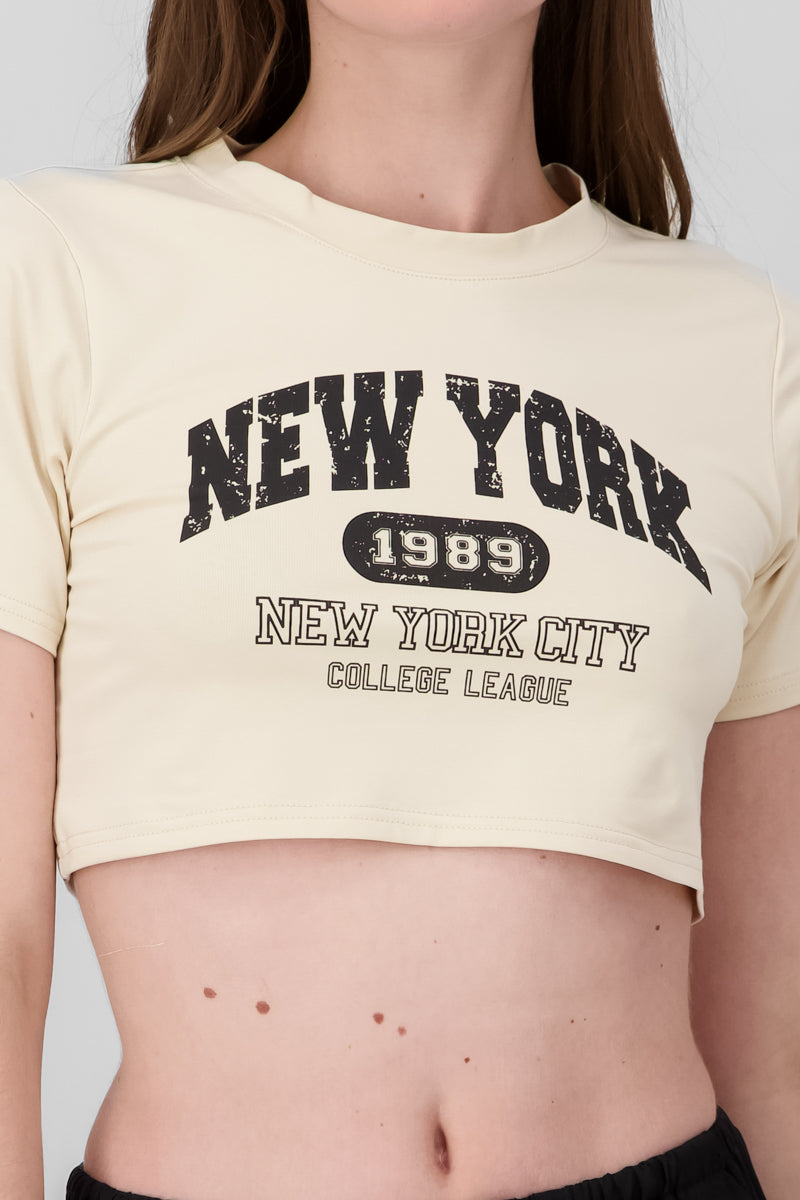 Playera crop estampado New York BEIGE